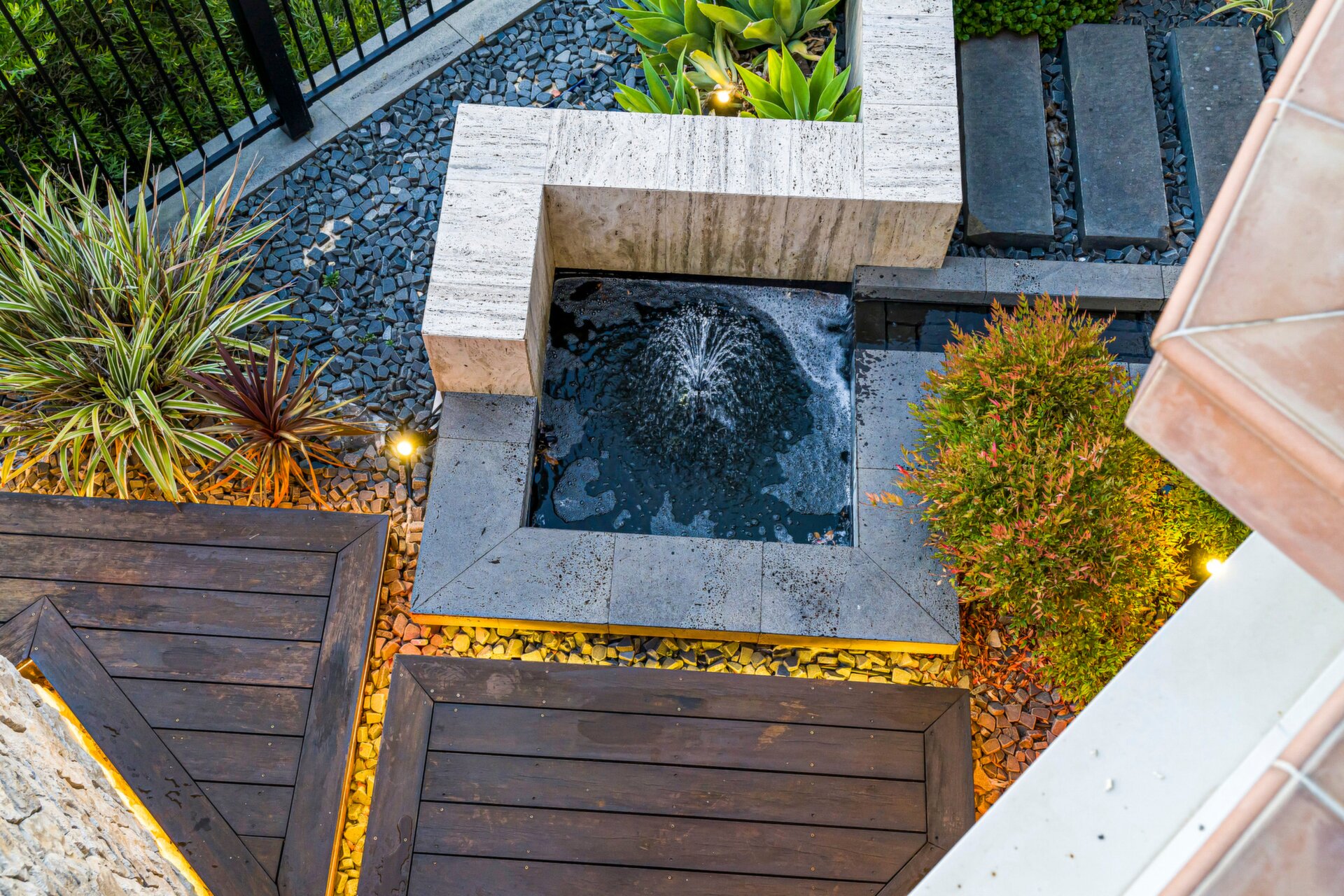 6 Vanguard Terrace, East Perth For Sale by Luxury Real Estate Sales - image 1