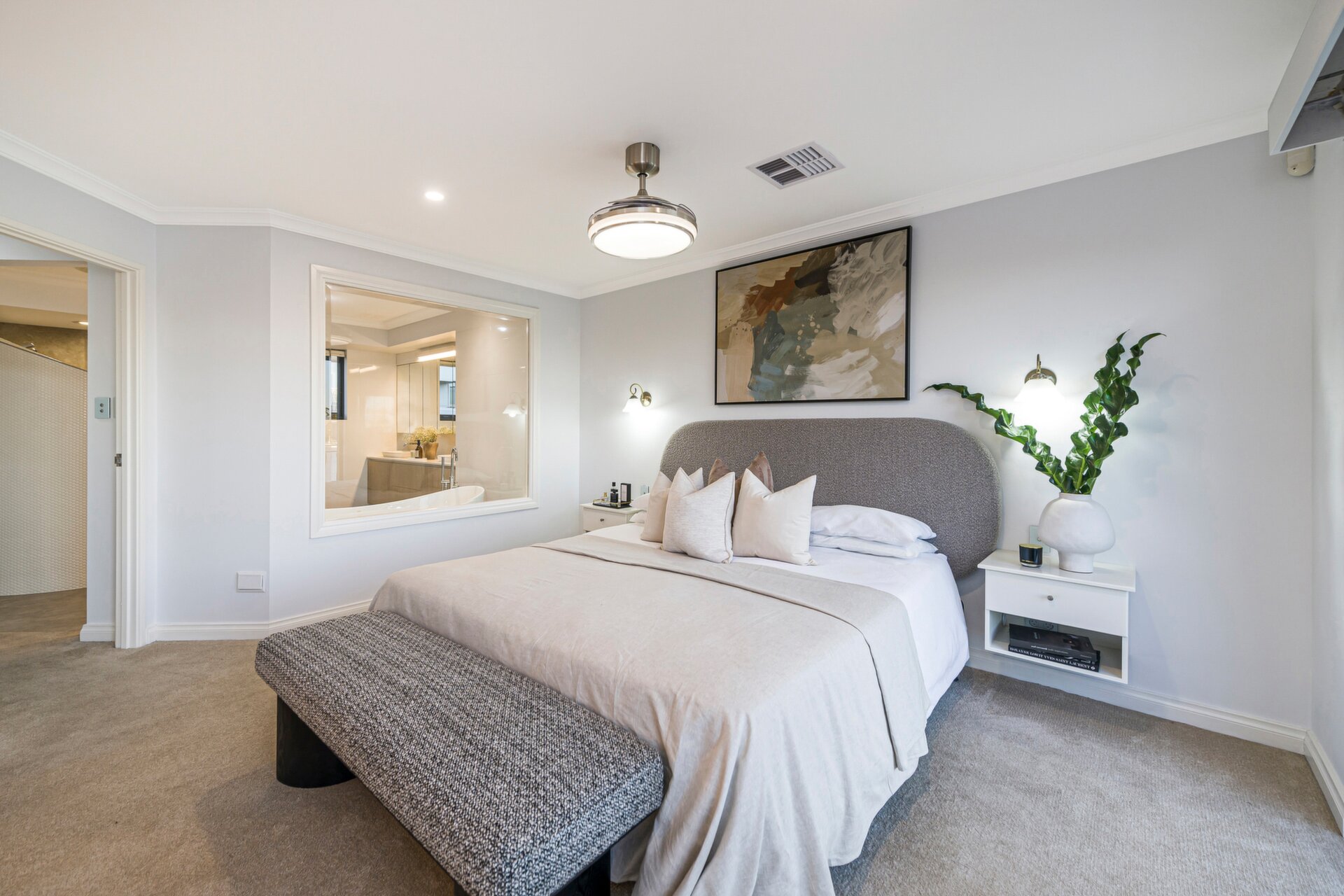 6 Vanguard Terrace, East Perth For Sale by Luxury Real Estate Sales - image 1