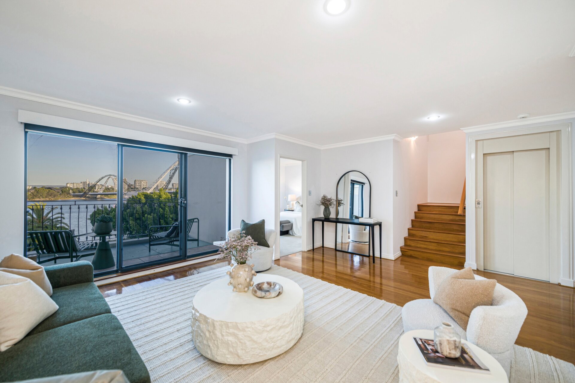 6 Vanguard Terrace, East Perth For Sale by Luxury Real Estate Sales - image 1