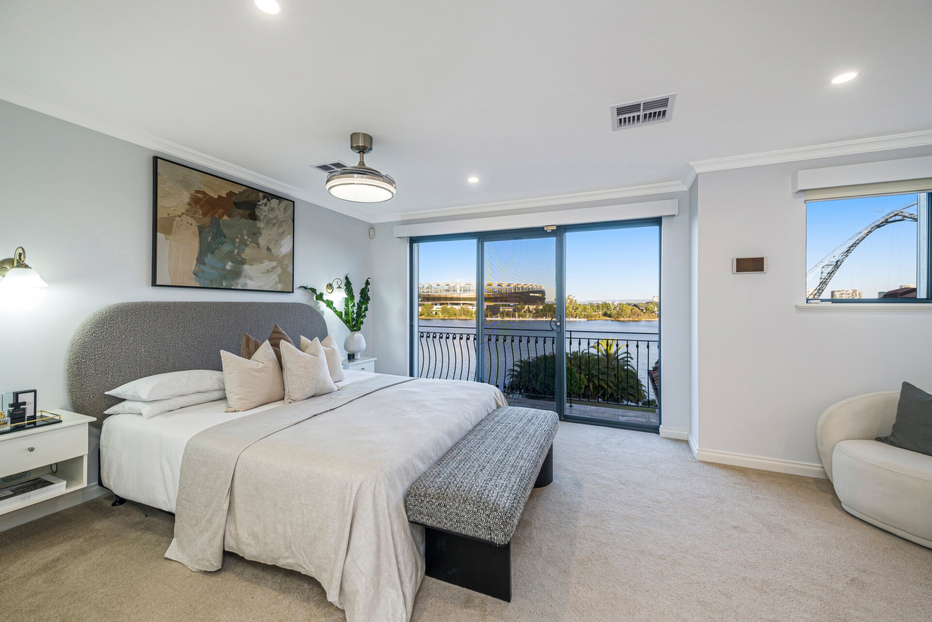 6 Vanguard Terrace, East Perth For Sale by Luxury Real Estate Sales - image 1
