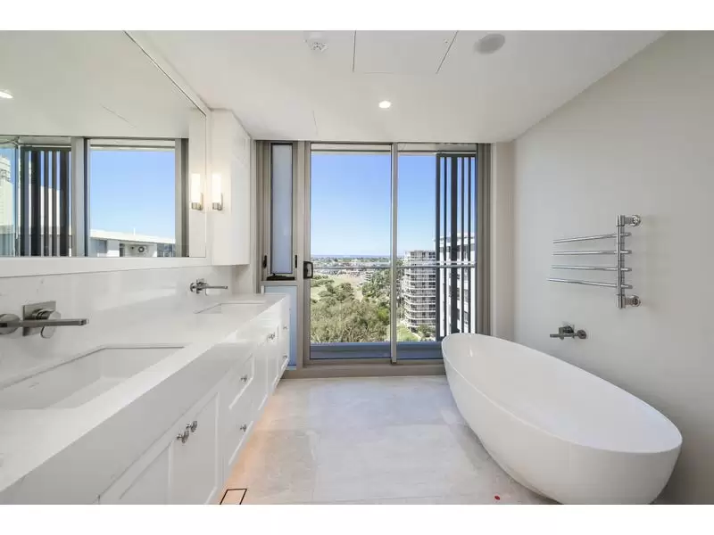 10B/8 Parker Street, South Perth For Sale by Luxury Real Estate Sales - image 1