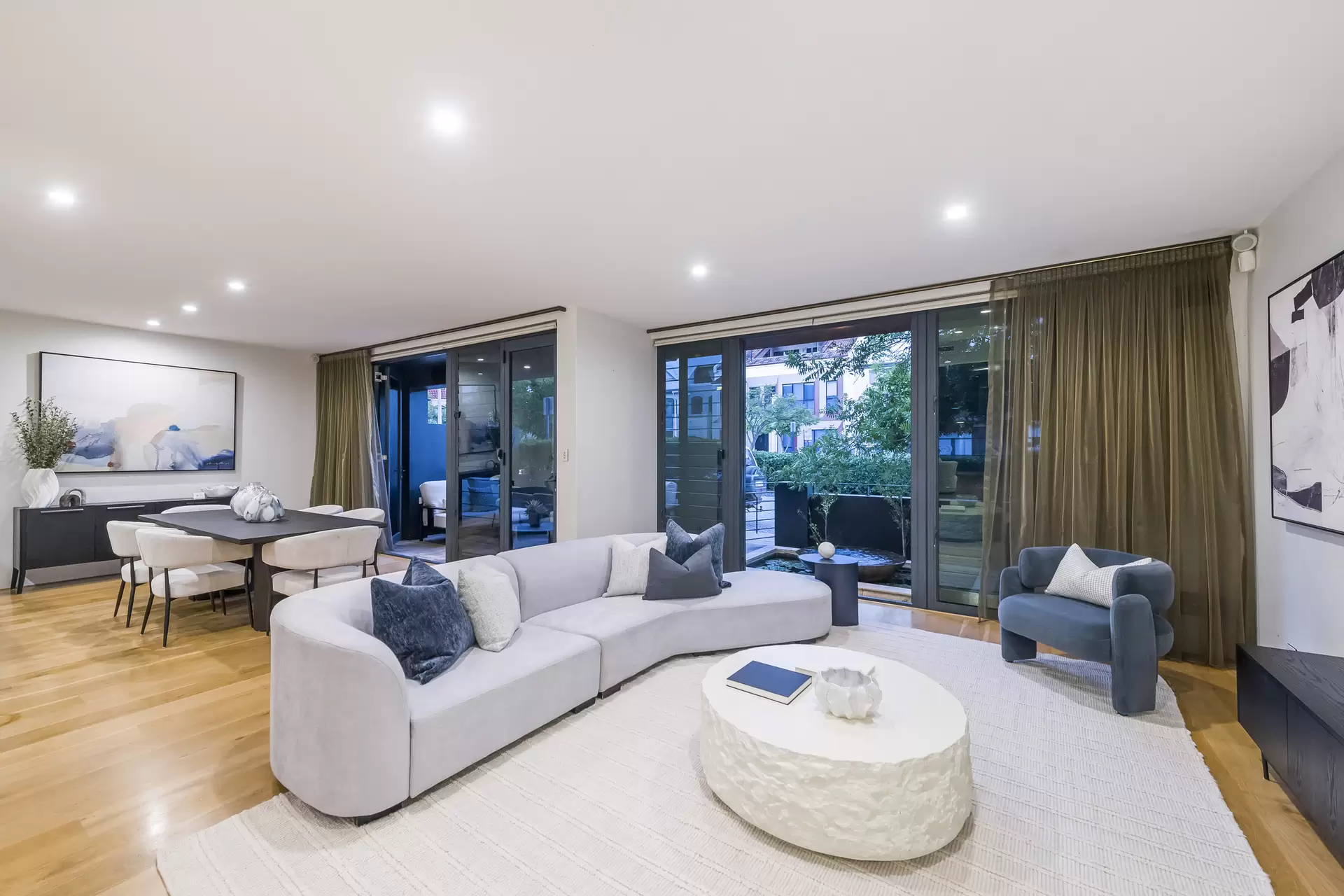 25 Old Belvidere Promenade, East Perth  For Sale by Luxury Real Estate Sales - image 1