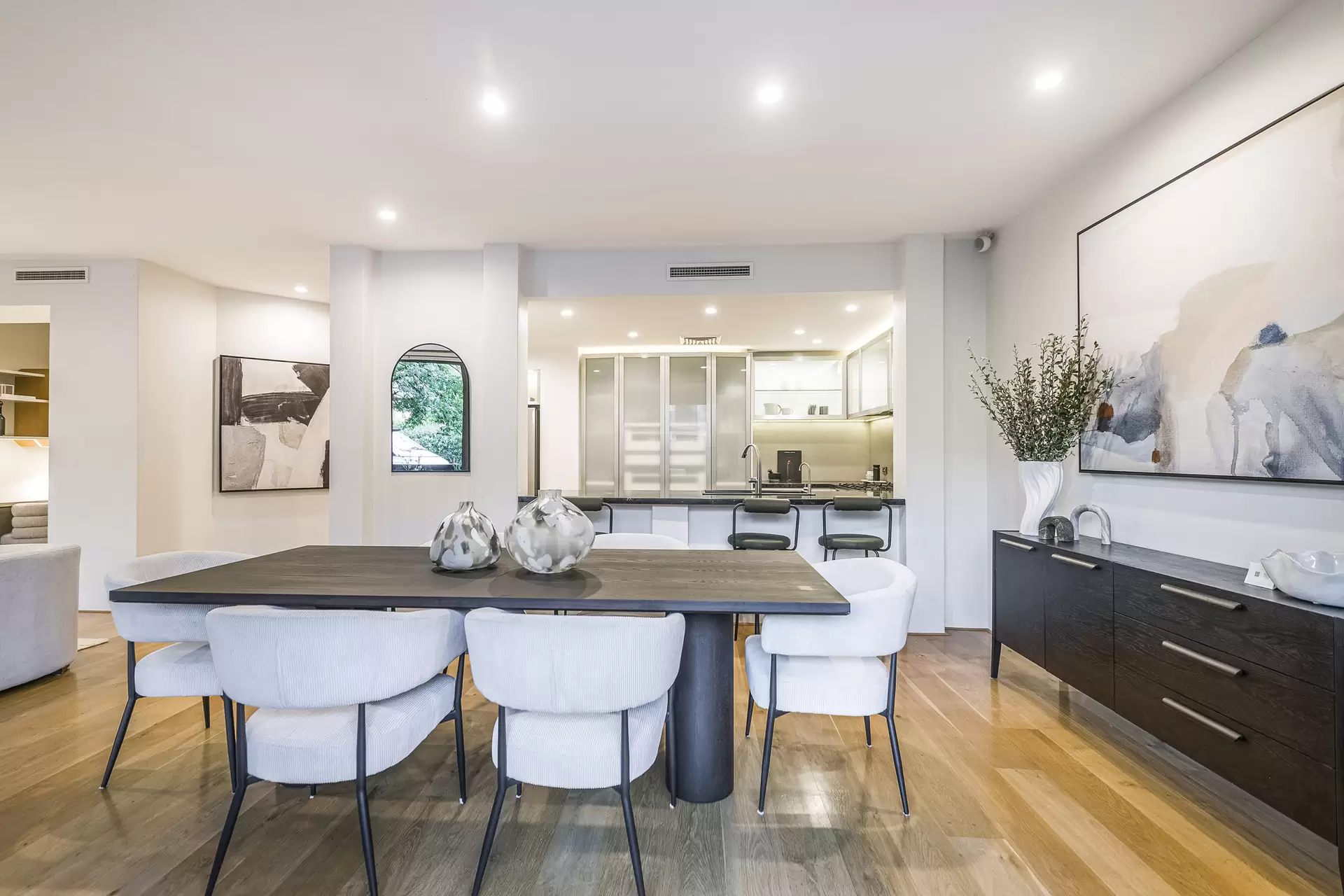 25 Old Belvidere Promenade, East Perth  For Sale by Luxury Real Estate Sales - image 1