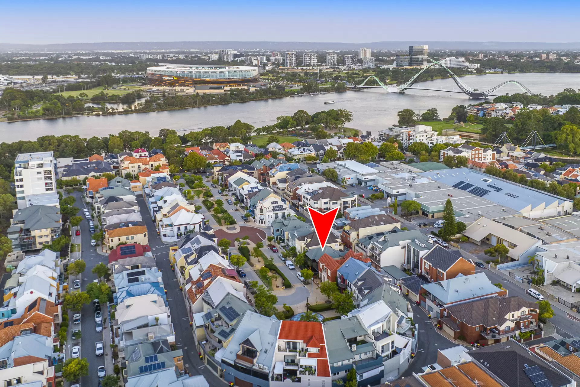 25 Old Belvidere Promenade, East Perth  For Sale by Luxury Real Estate Sales - image 1