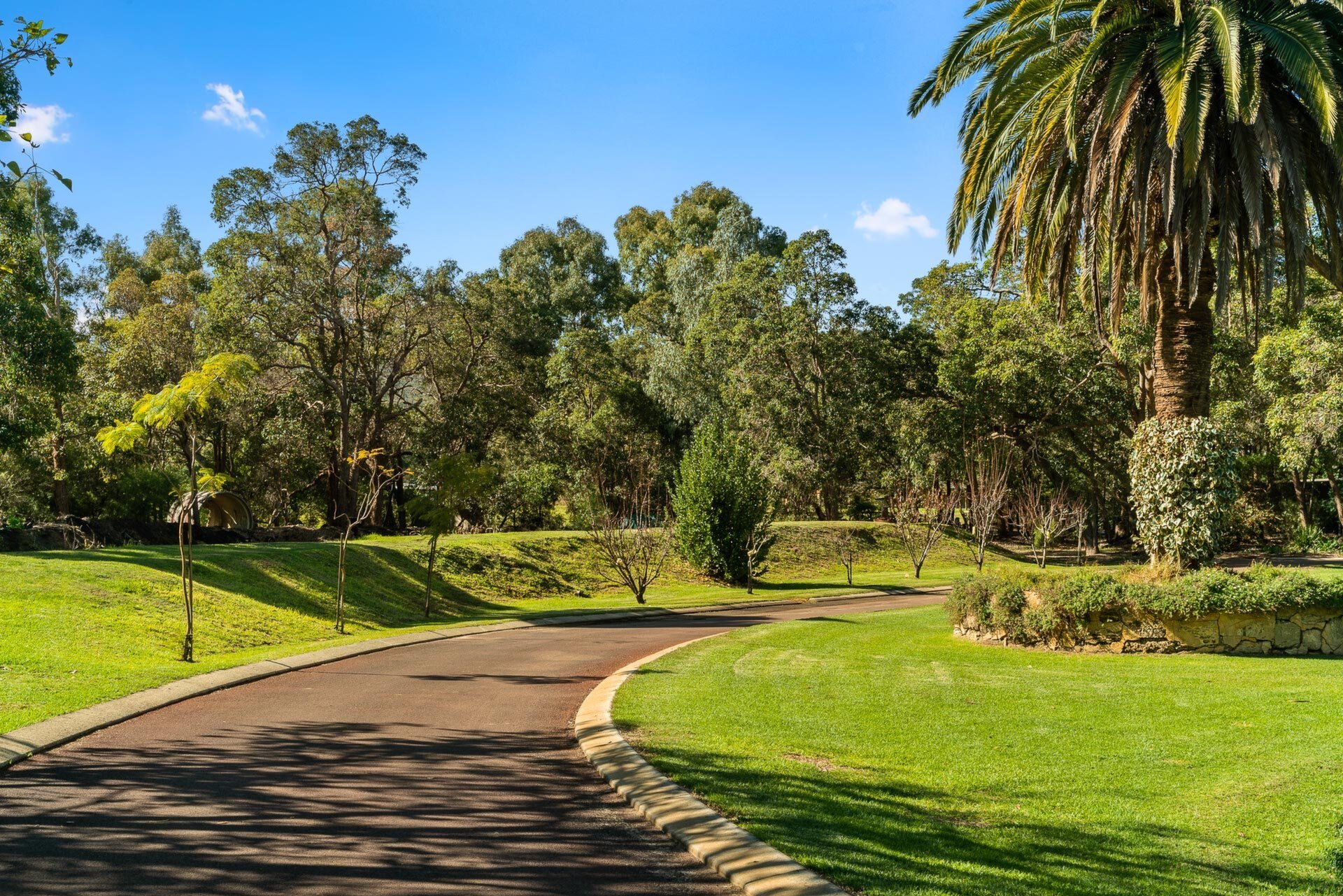 2 Gavour Road, Wattle Grove Sold by Luxury Real Estate Sales - image 1