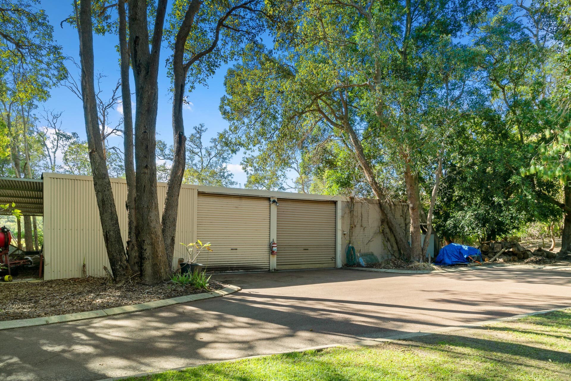 2 Gavour Road, Wattle Grove Sold by Luxury Real Estate Sales - image 1