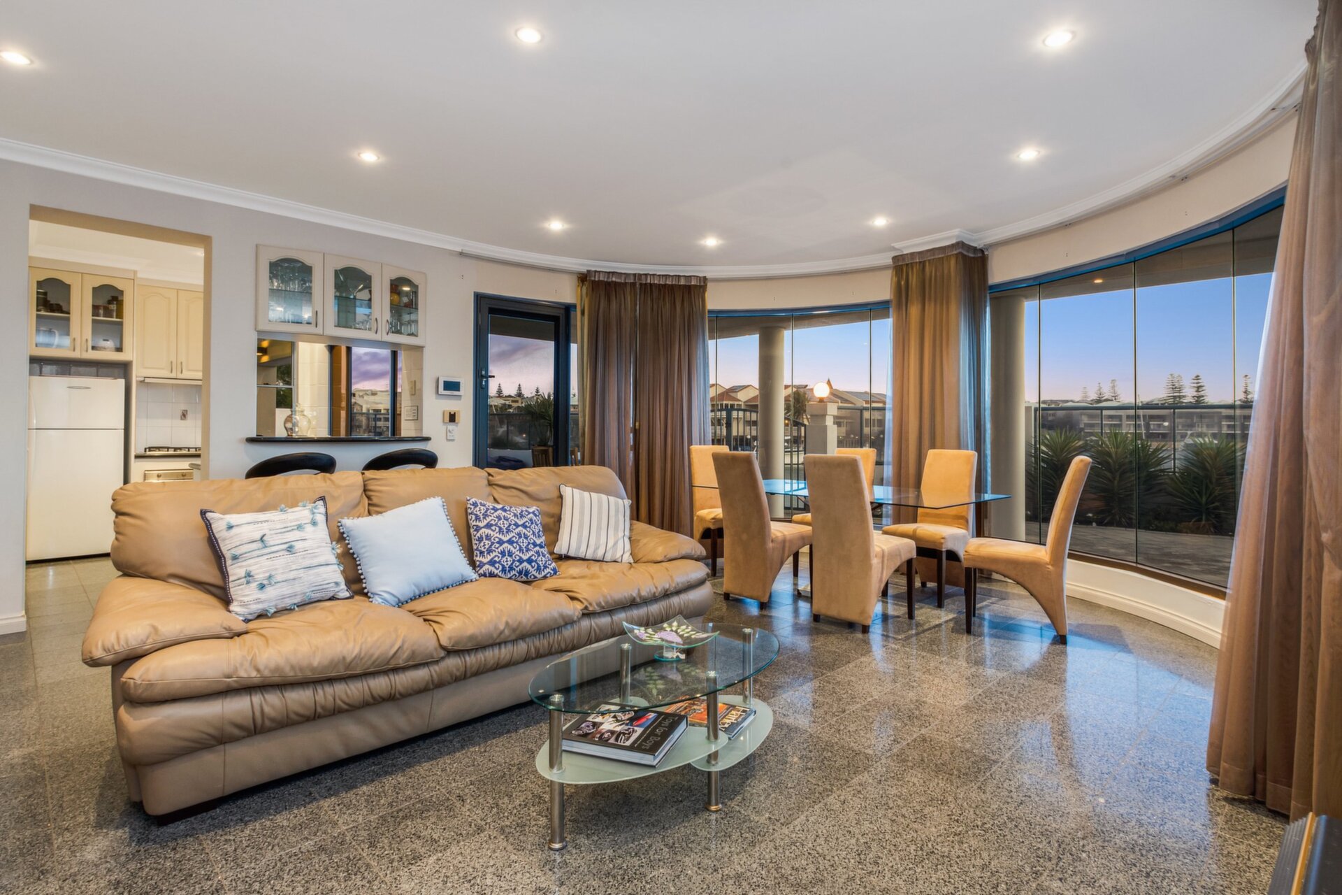 41 Clarecastle Retreat, Mindarie Sold by Luxury Real Estate Sales - image 1