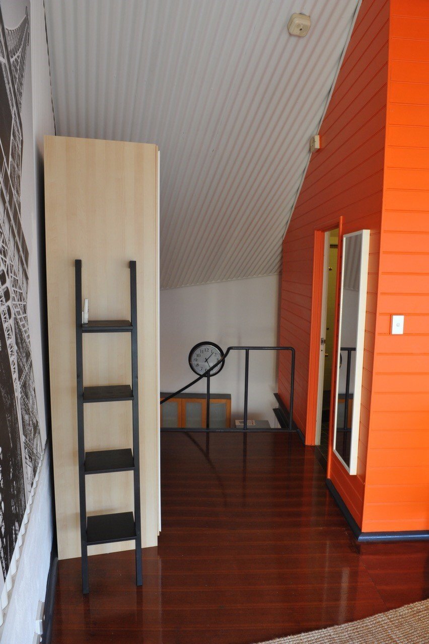 2 Little Saunders Street, East Perth Sold by Luxury Real Estate Sales - image 1