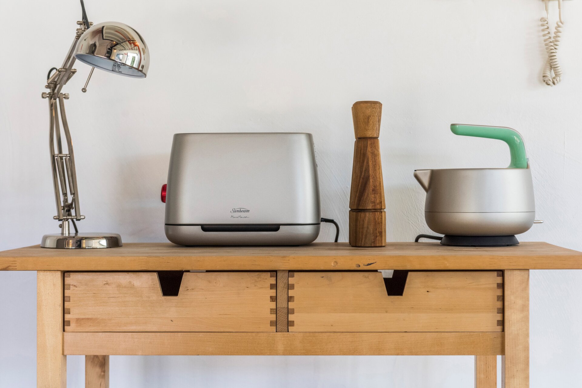 2 Little Saunders Street, East Perth Sold by Luxury Real Estate Sales - image 1