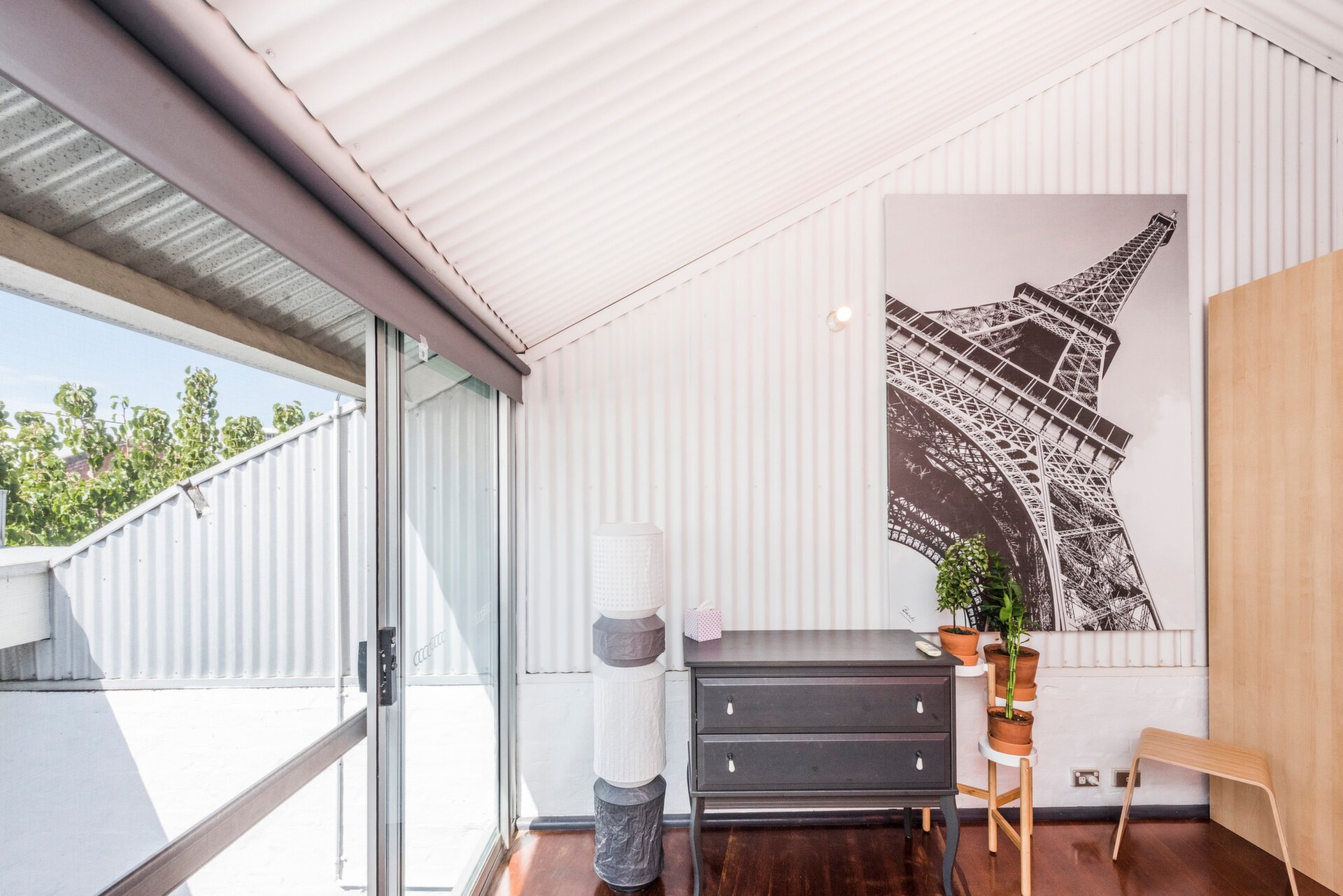 2 Little Saunders Street, East Perth Sold by Luxury Real Estate Sales - image 1