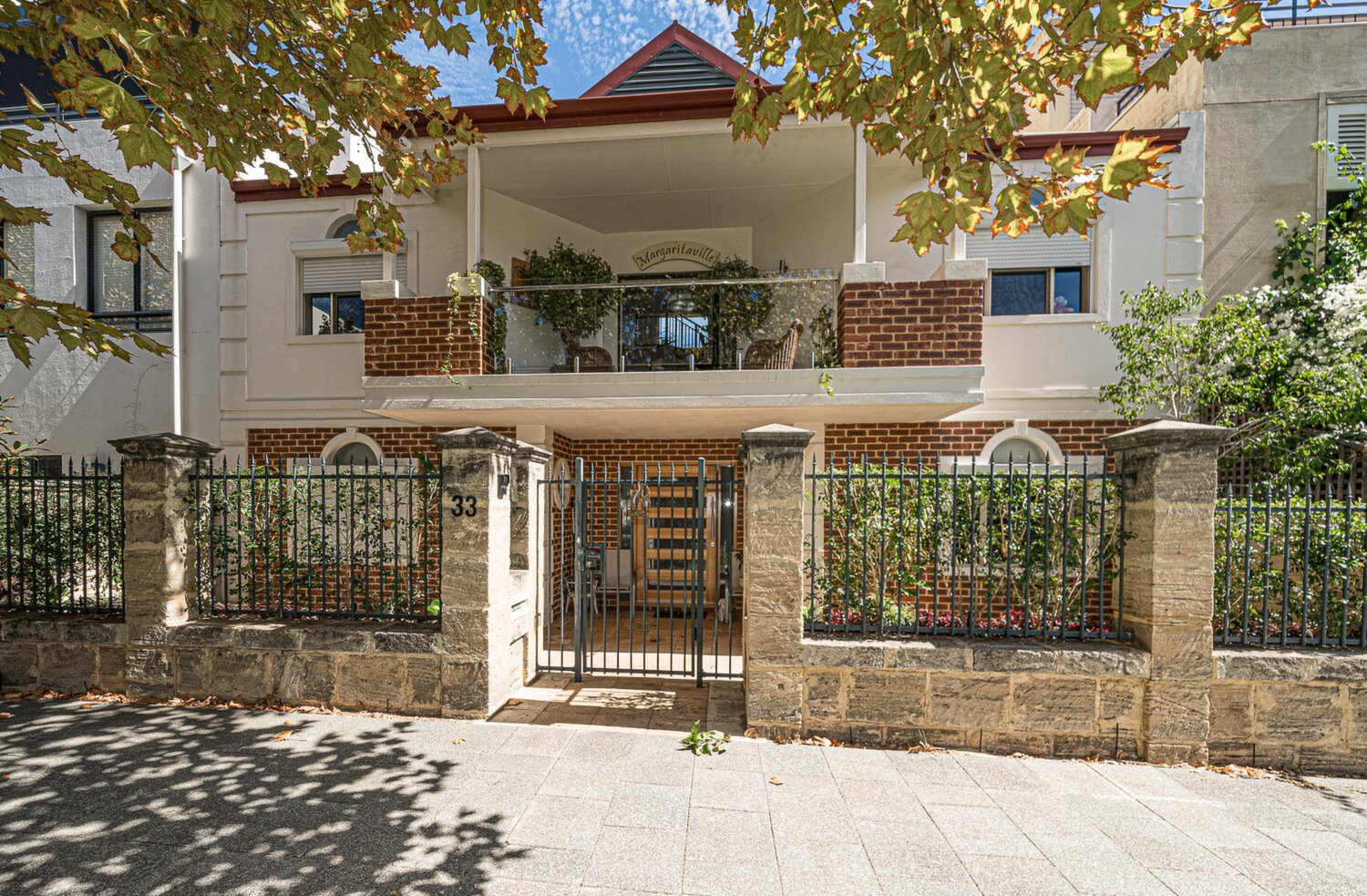 33 Trafalgar Road, East Perth Sold by Luxury Real Estate Sales - image 1