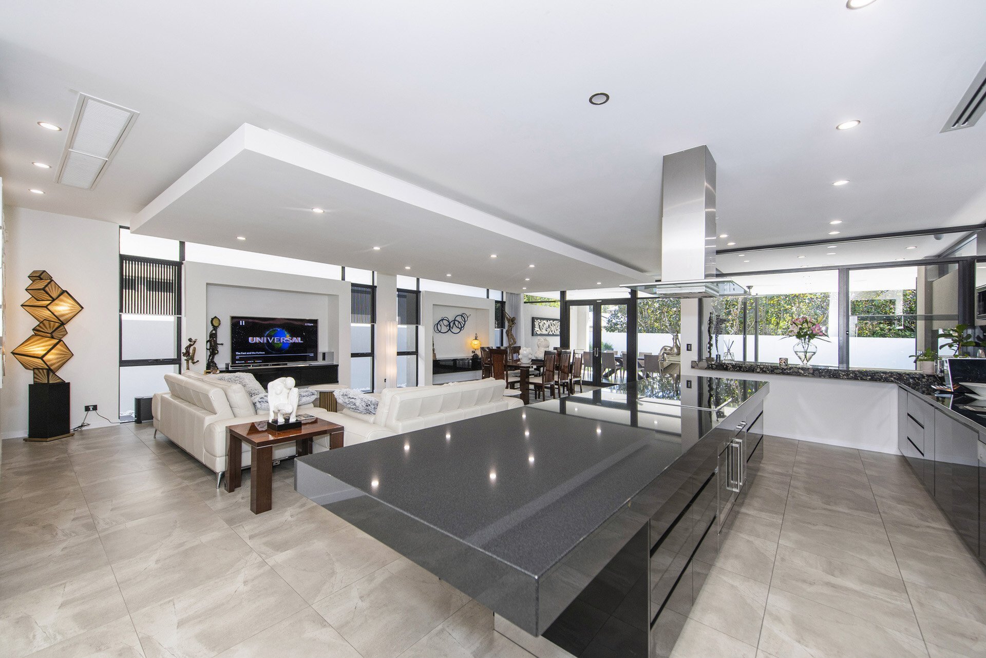 9 Morrison Street, Como For Sale by Luxury Real Estate Sales - image 1