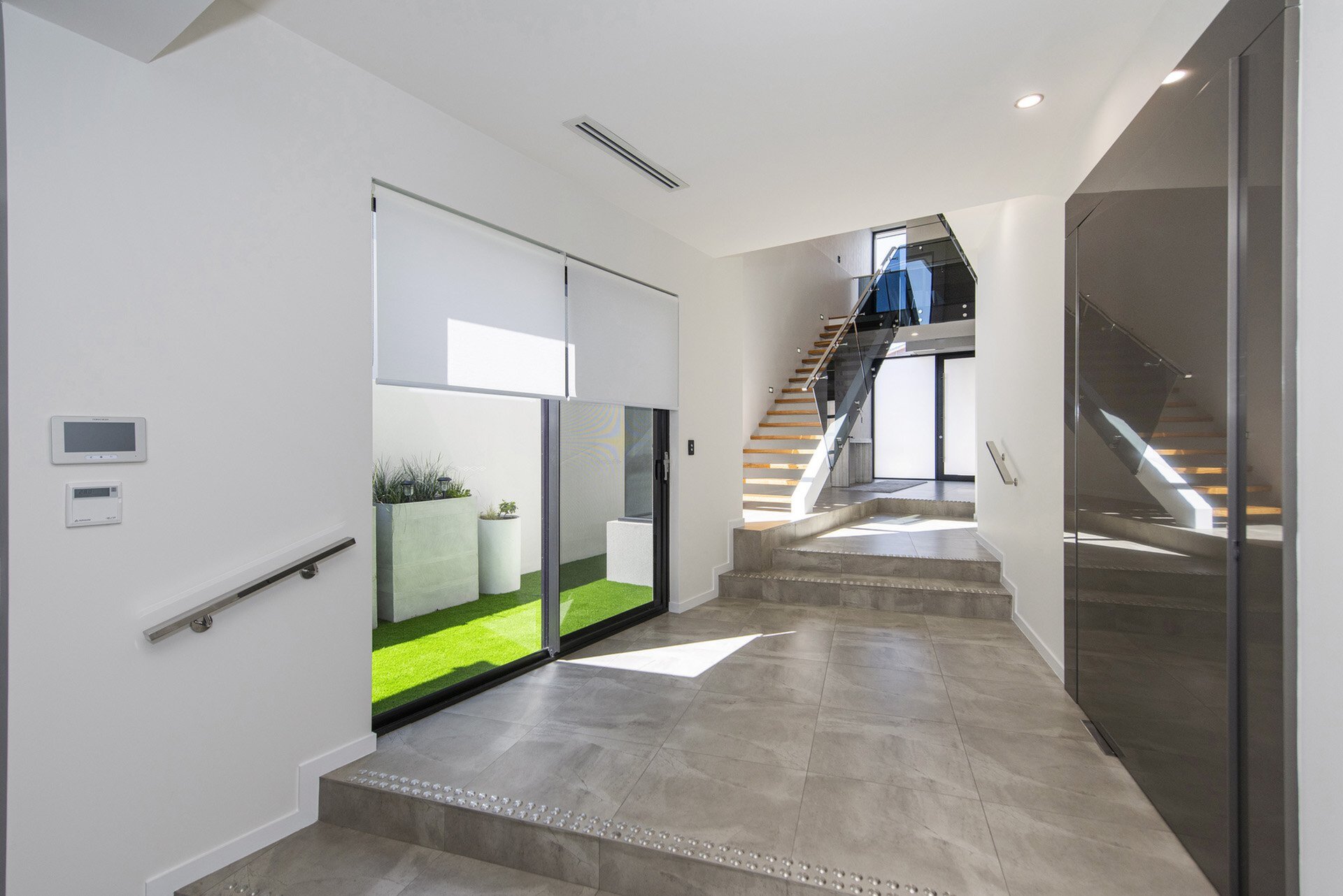 9 Morrison Street, Como For Sale by Luxury Real Estate Sales - image 1