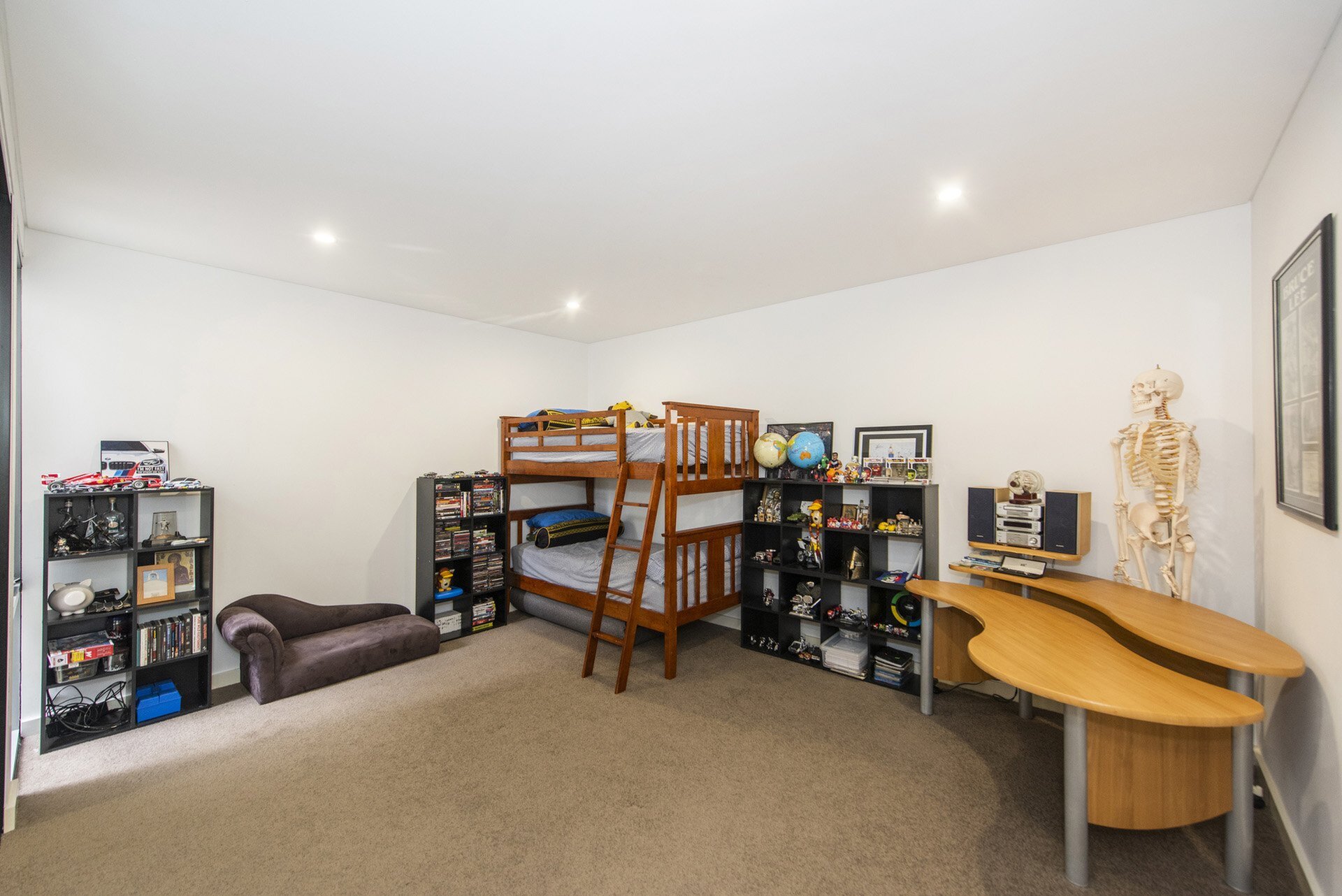 1/9 The Esplanade, Mount Pleasant Sold by Luxury Real Estate Sales - image 1