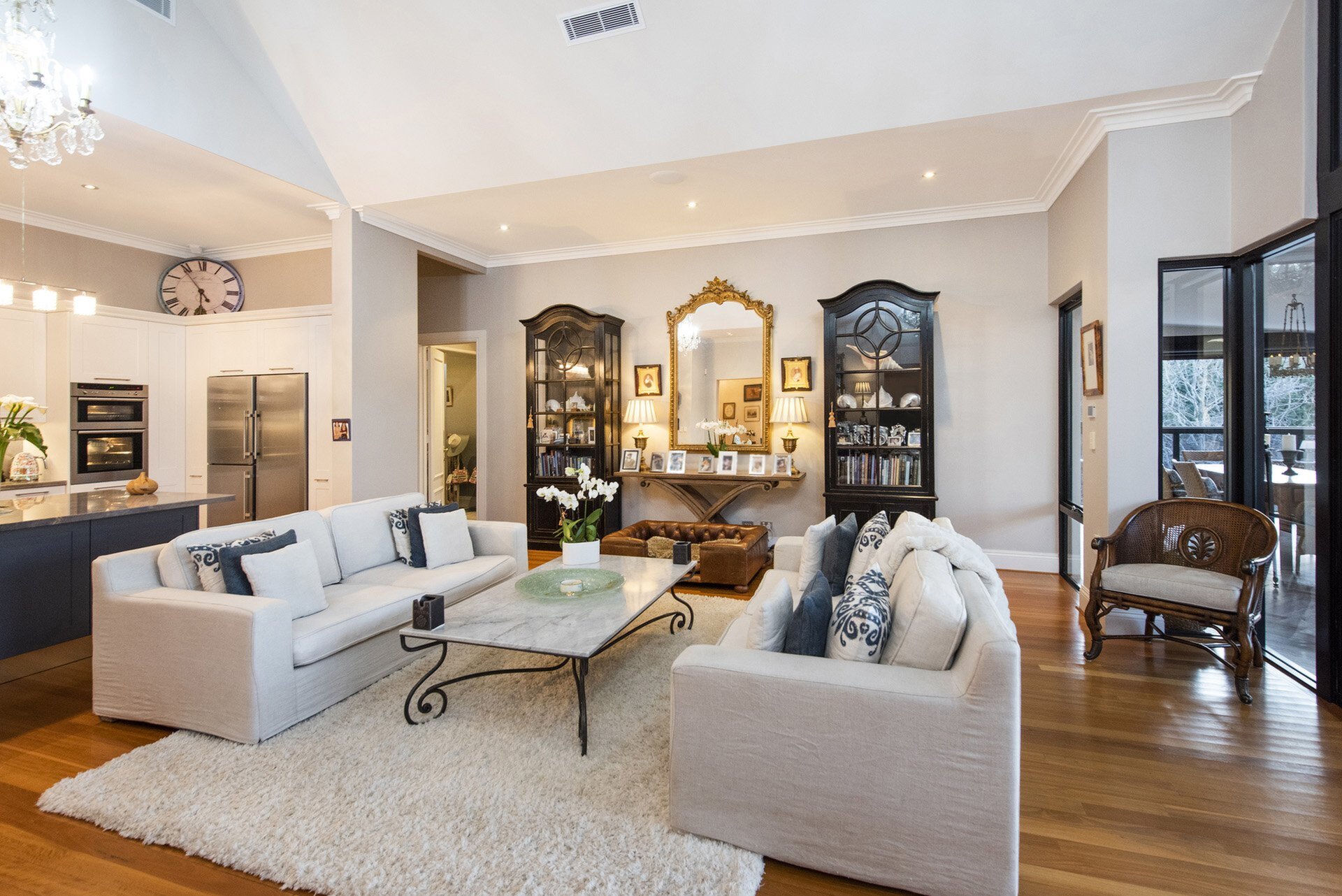 6 Misty Valley View, Roleystone Sold by Luxury Real Estate Sales - image 1