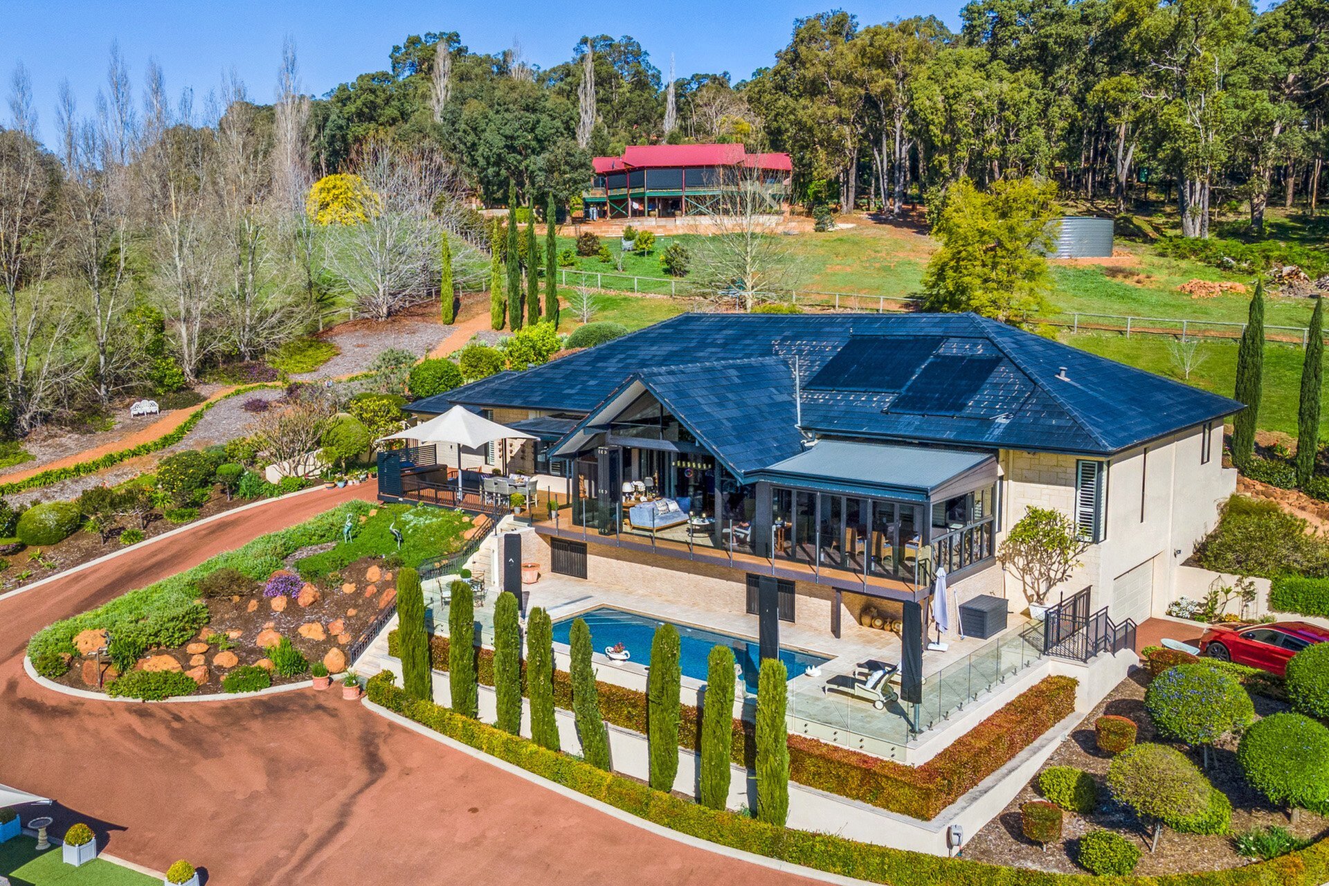 6 Misty Valley View, Roleystone Sold by Luxury Real Estate Sales - image 1