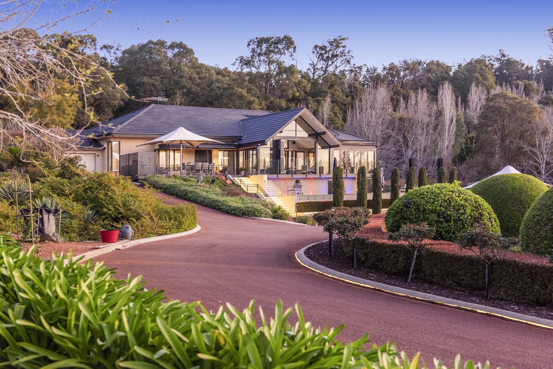 6 Misty Valley View, Roleystone Sold by Luxury Real Estate Sales - image 1