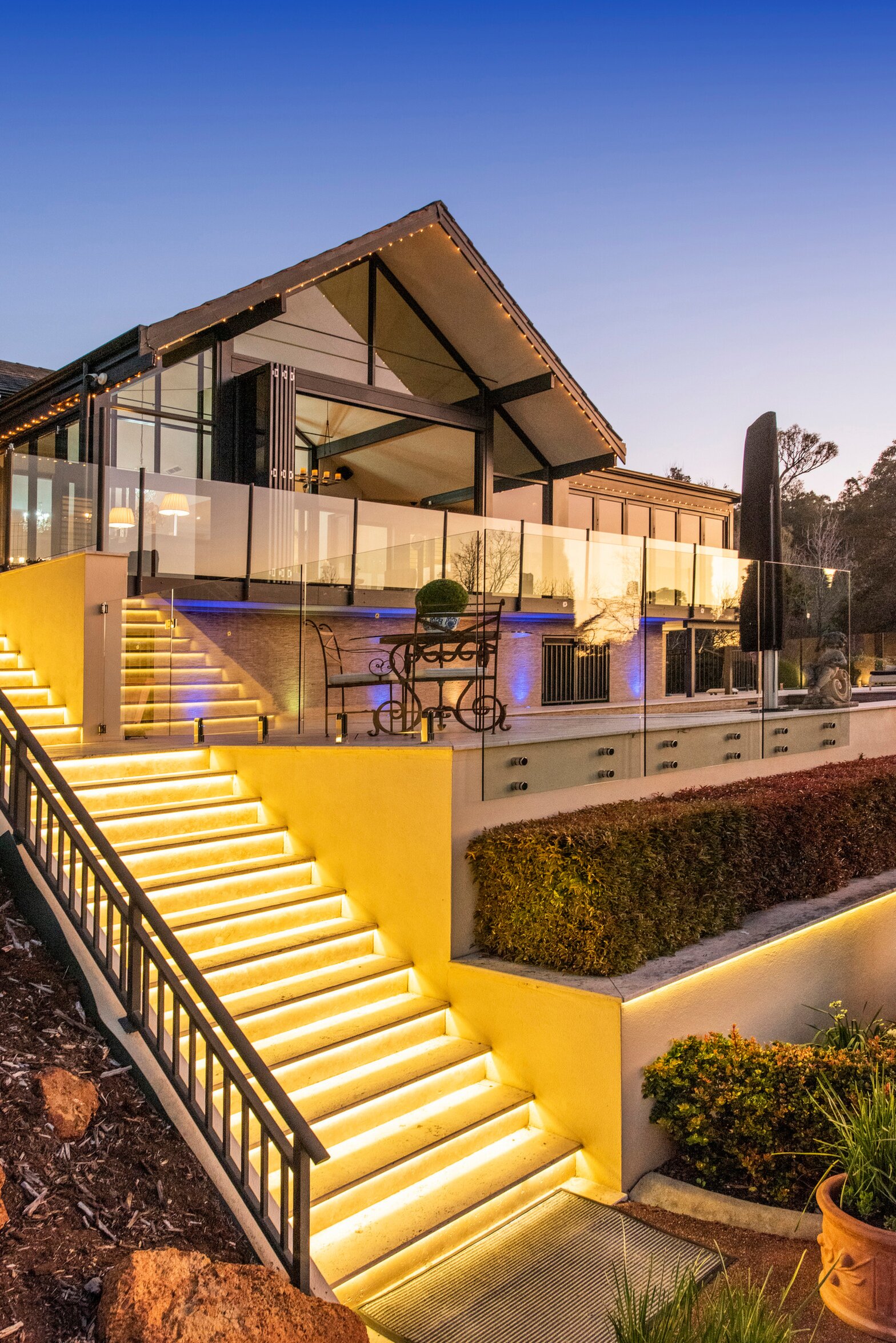 6 Misty Valley View, Roleystone Sold by Luxury Real Estate Sales - image 1