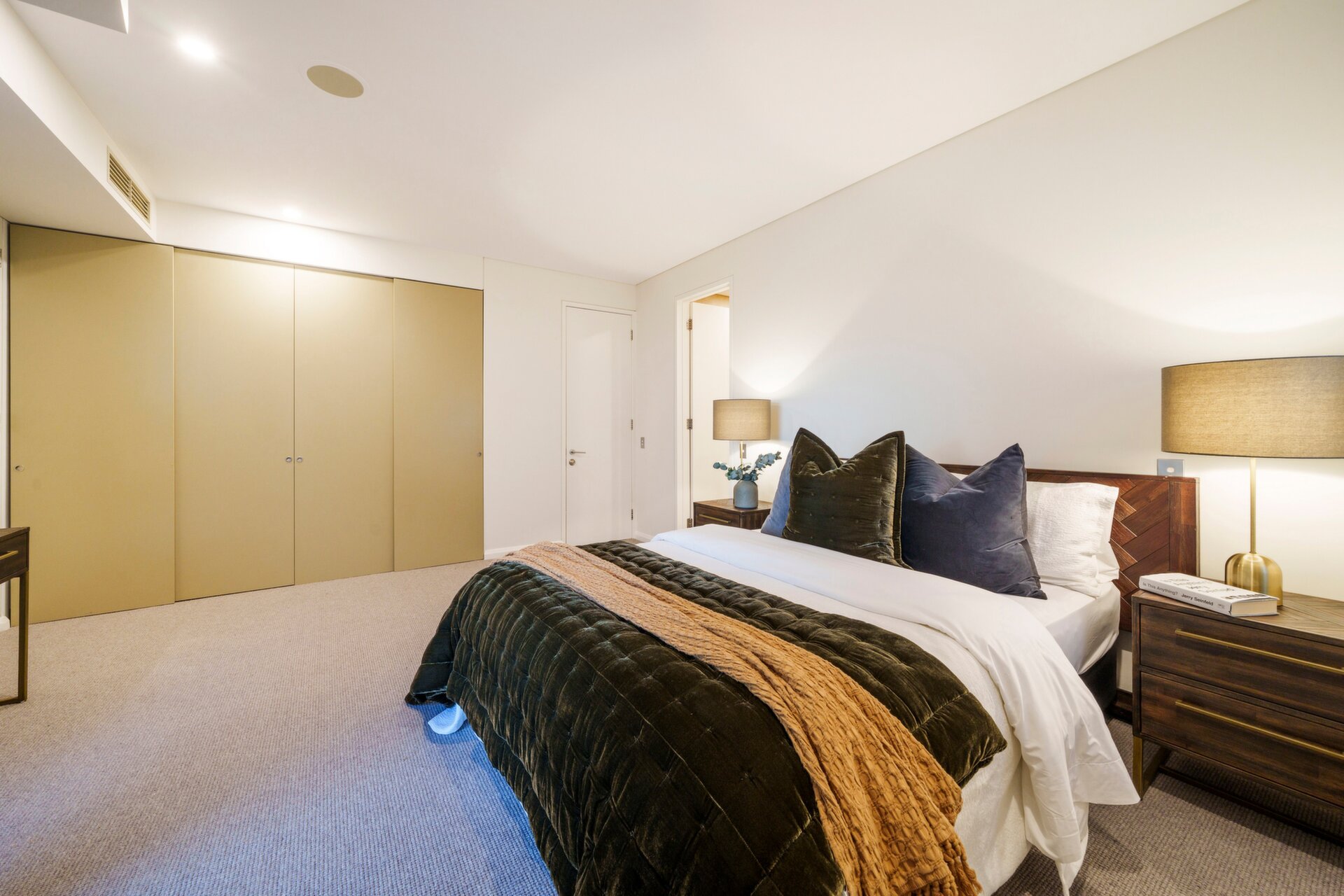 2/49 South Perth Esplanade, South Perth Sold by Luxury Real Estate Sales - image 1