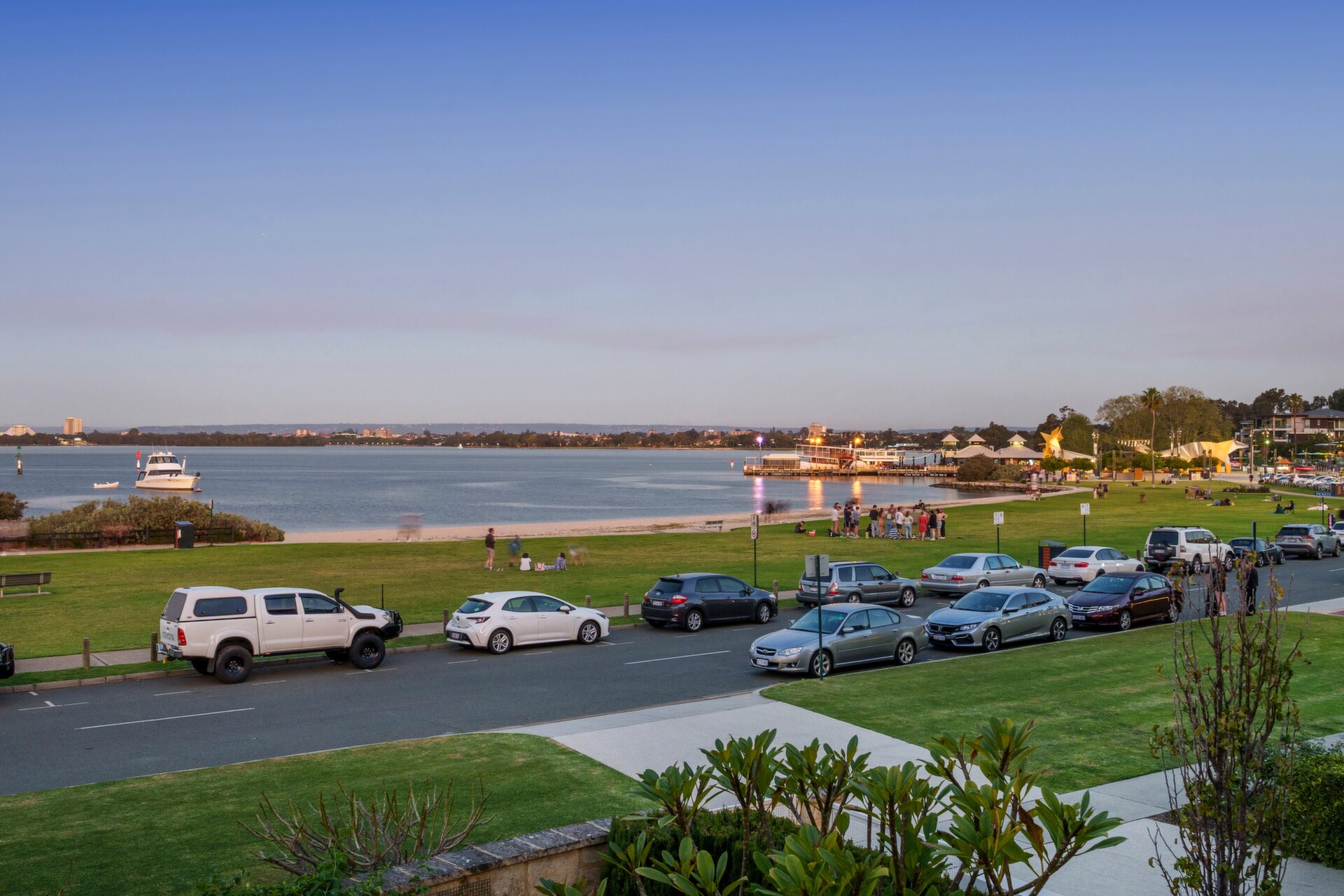 2/49 South Perth Esplanade, South Perth Sold by Luxury Real Estate Sales - image 1
