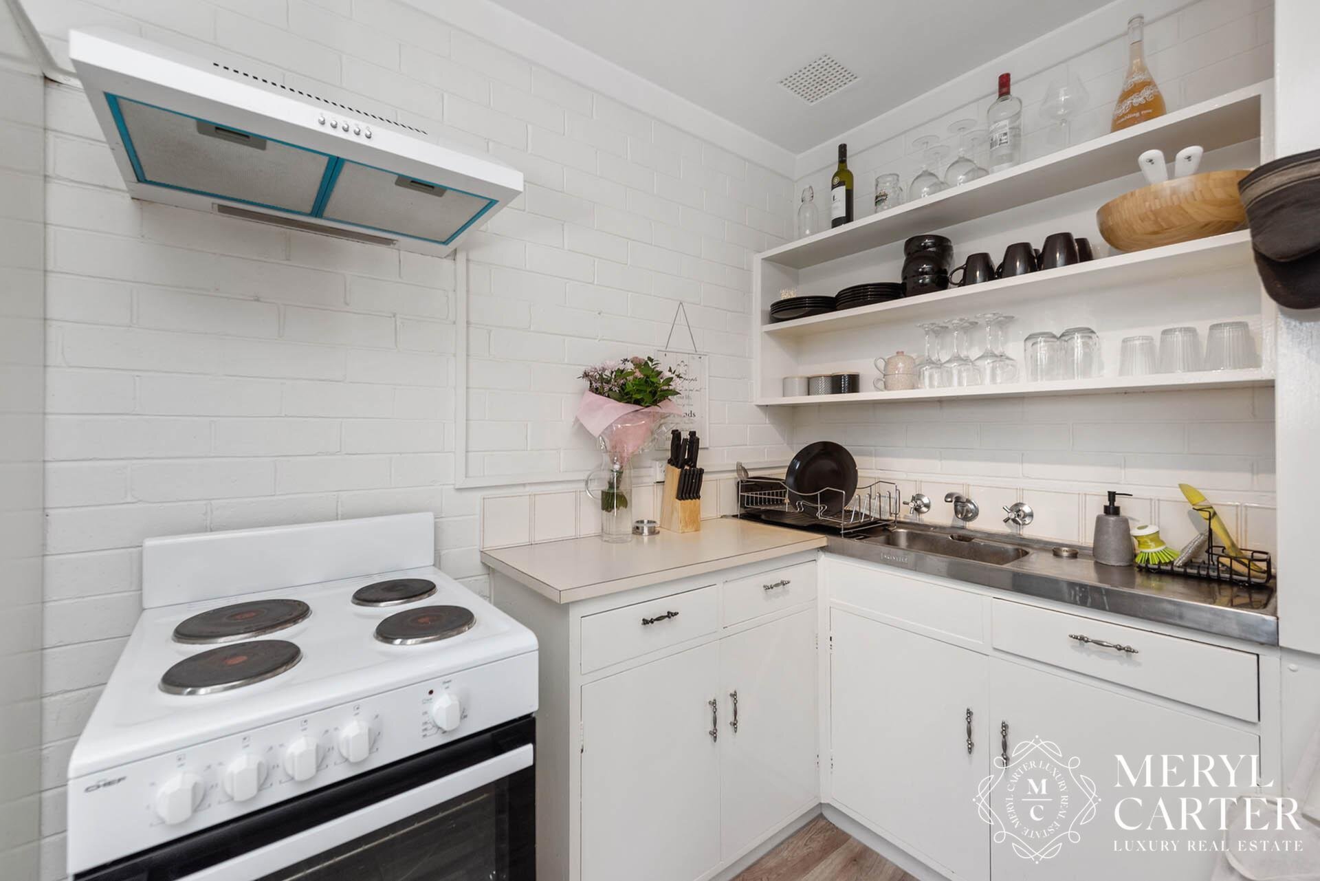 10/22 Ogilvie Road, Mount Pleasant Sold by Luxury Real Estate Sales - image 1