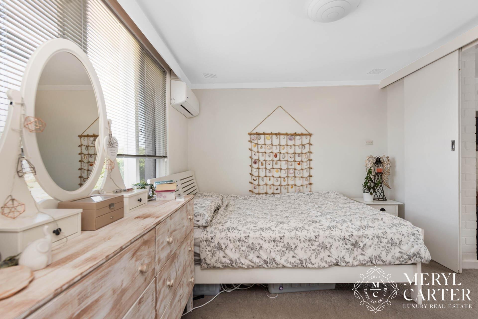 10/22 Ogilvie Road, Mount Pleasant Sold by Luxury Real Estate Sales - image 1