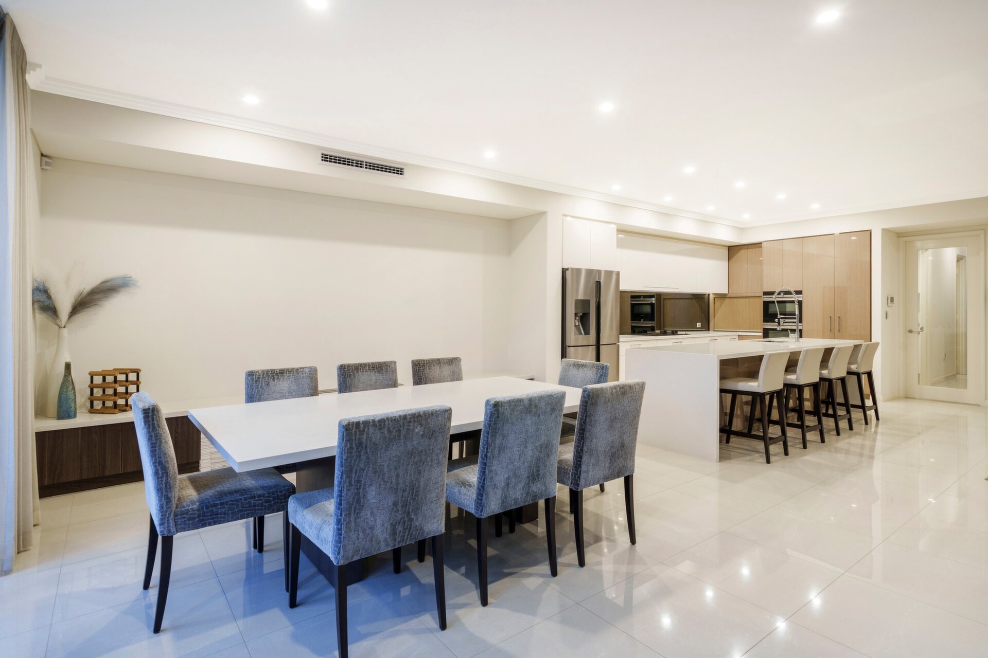 7 Oldfield Street, Burswood Sold by Luxury Real Estate Sales - image 1