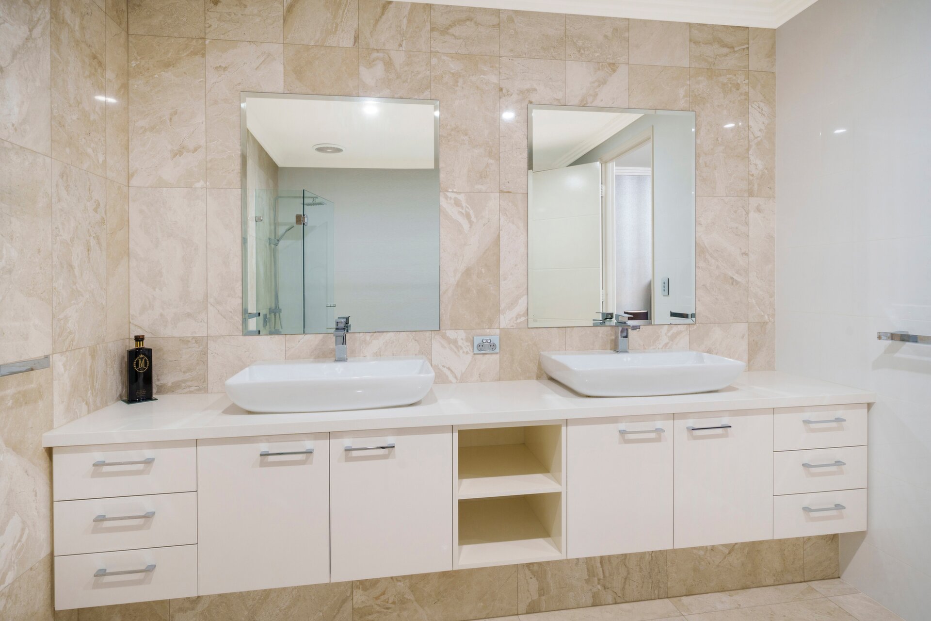 7 Oldfield Street, Burswood Sold by Luxury Real Estate Sales - image 1