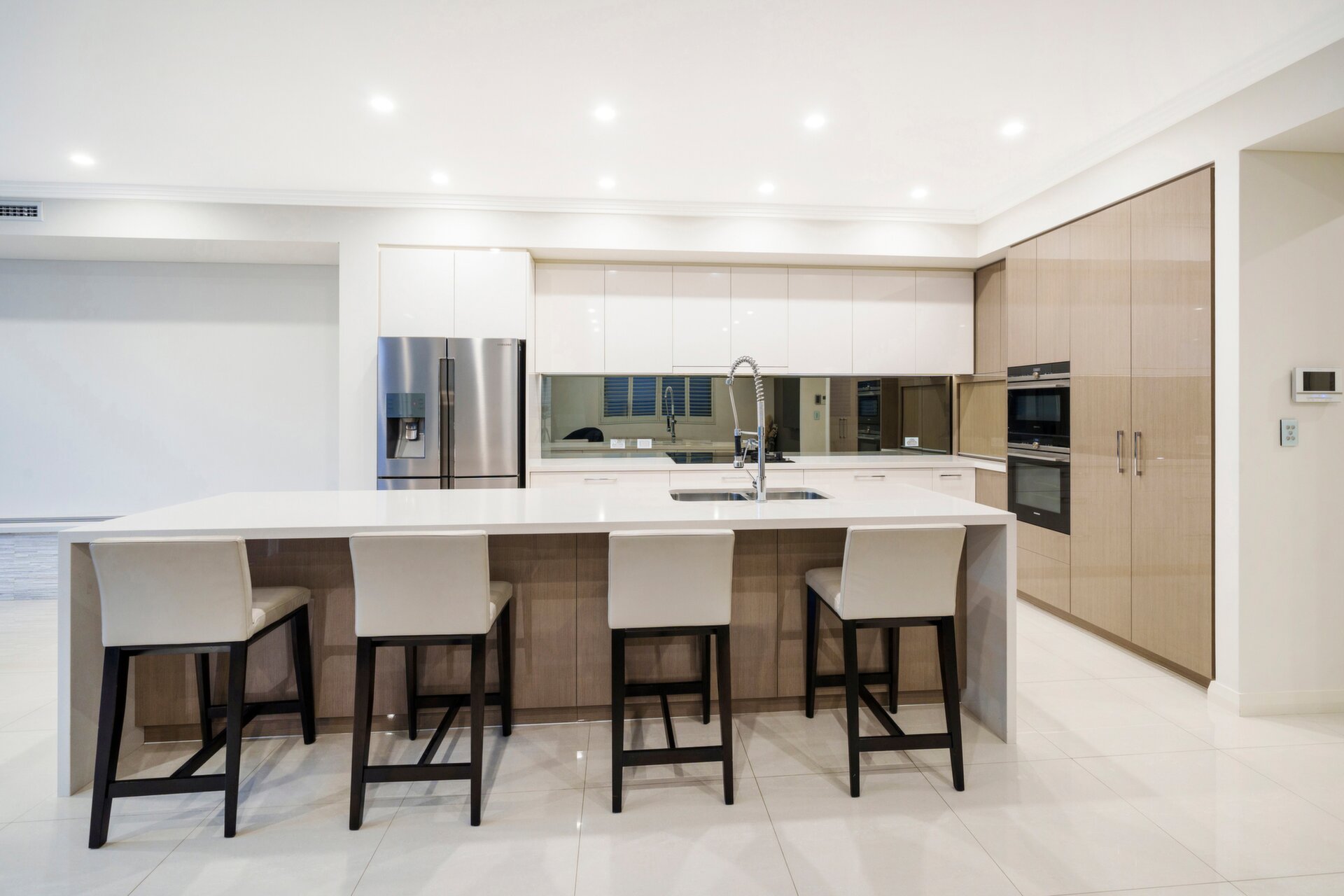 7 Oldfield Street, Burswood Sold by Luxury Real Estate Sales - image 1
