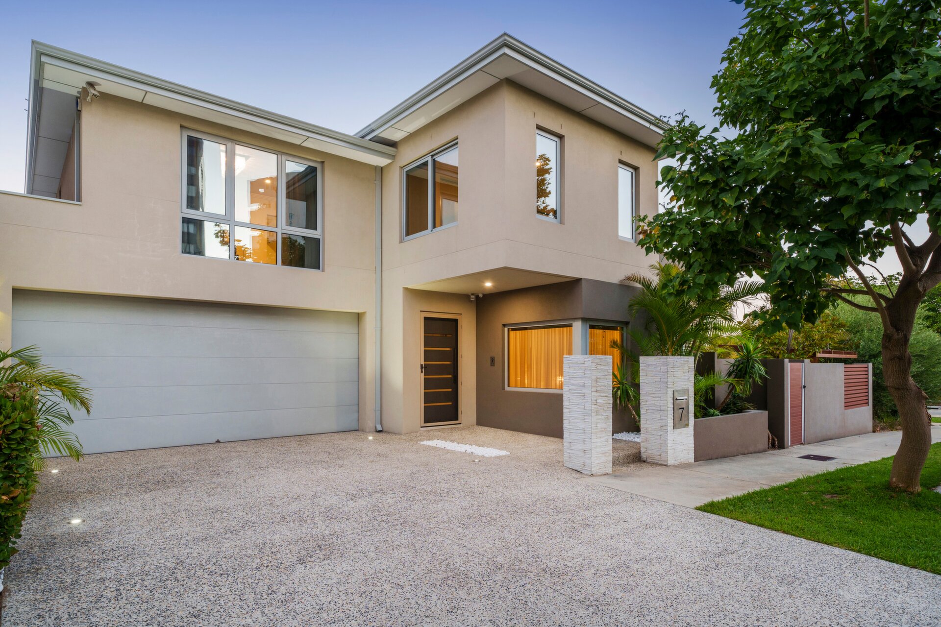 7 Oldfield Street, Burswood Sold by Luxury Real Estate Sales - image 1