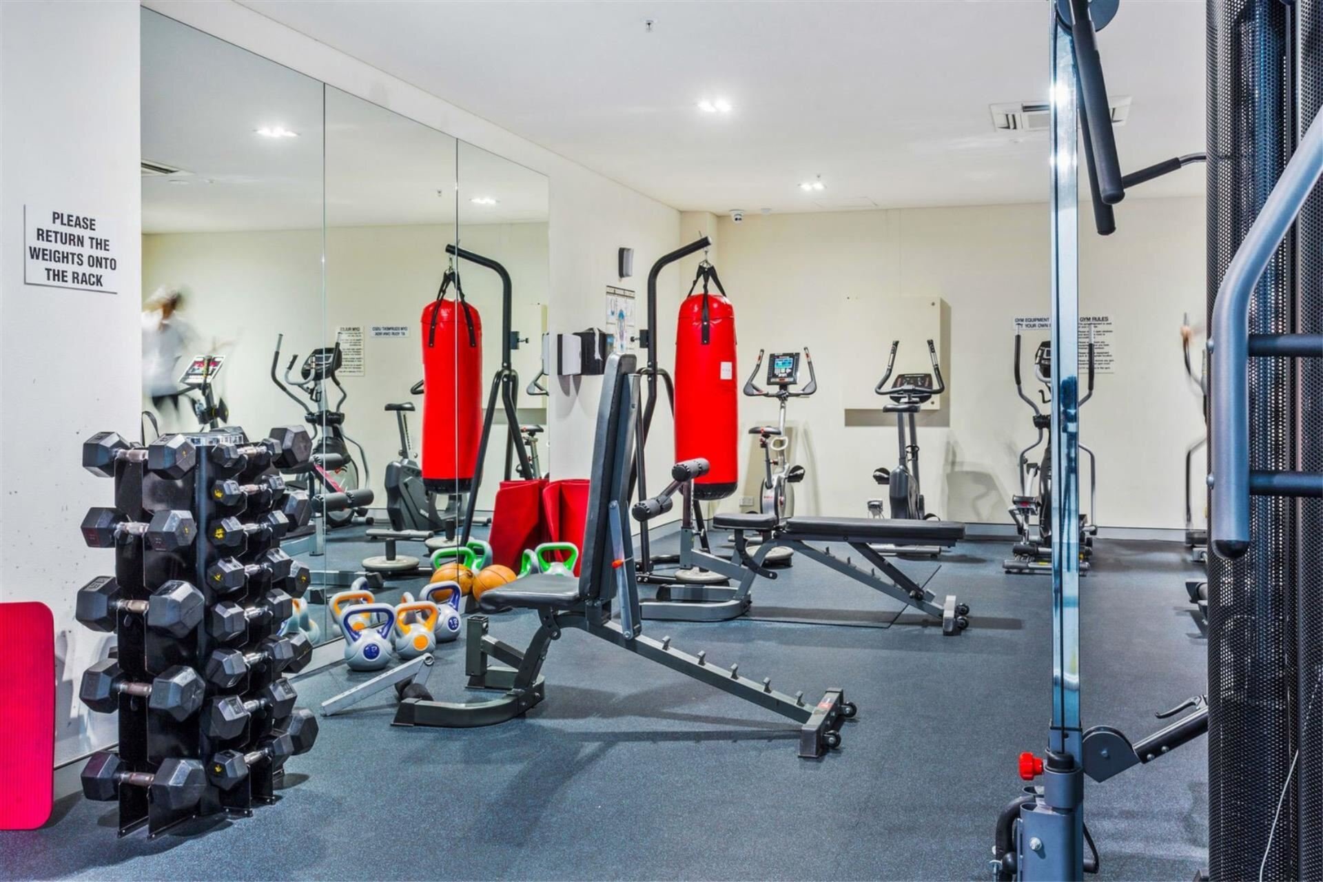 85/22 St George's Terrace, Perth Sold by Luxury Real Estate Sales - image 1