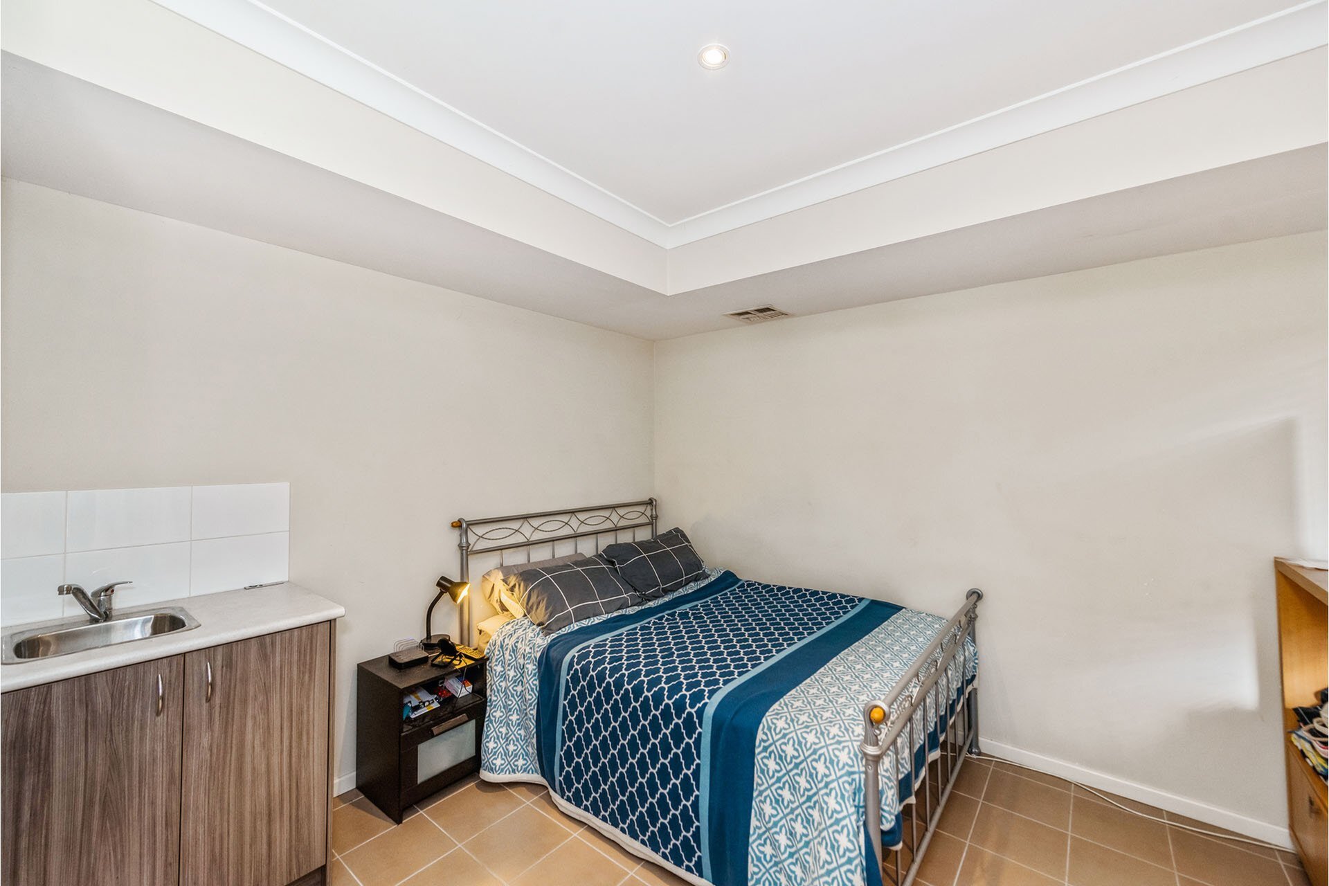 16/39 Simpson Street, Applecross Sold by Luxury Real Estate Sales - image 1