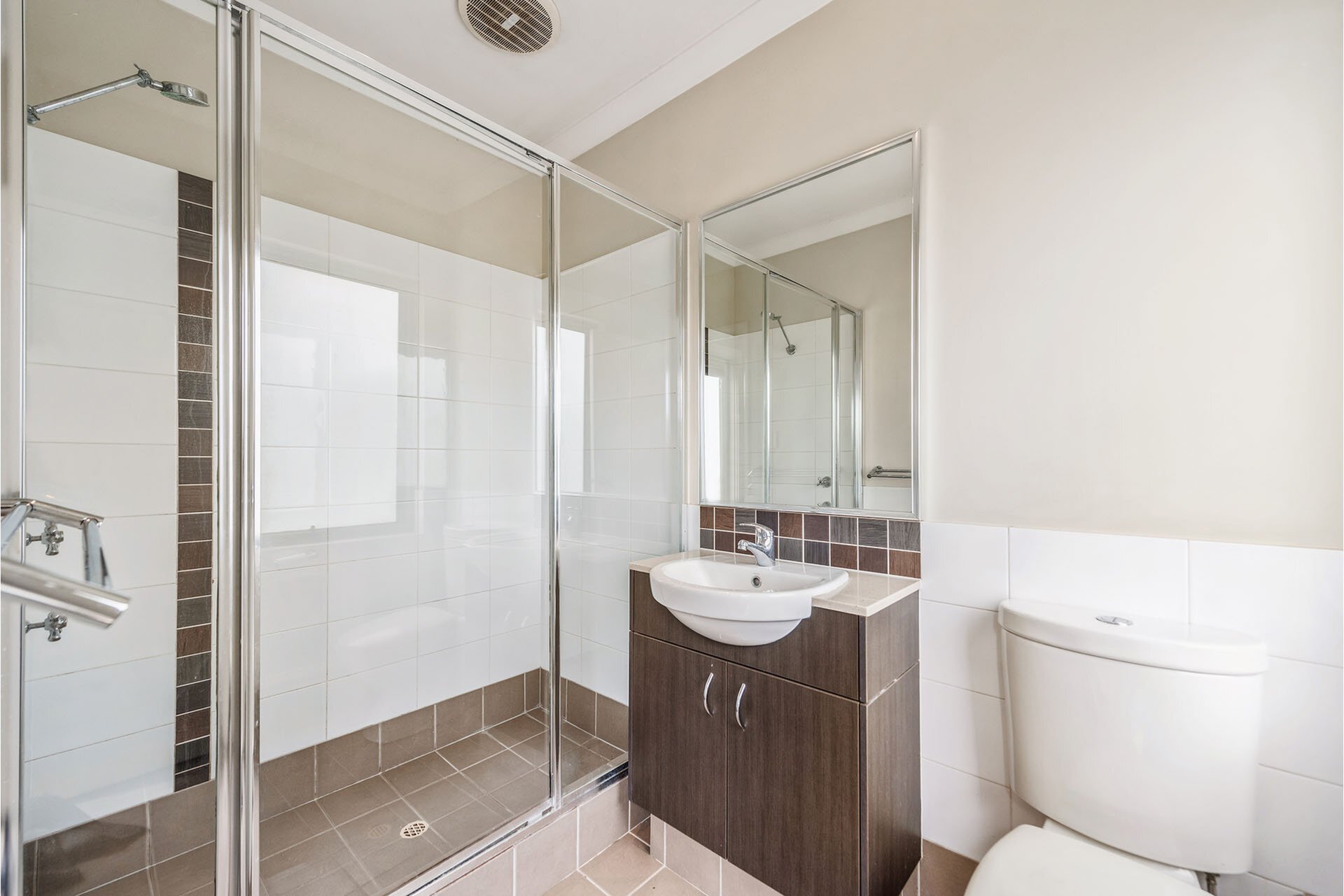 16/39 Simpson Street, Applecross Sold by Luxury Real Estate Sales - image 1