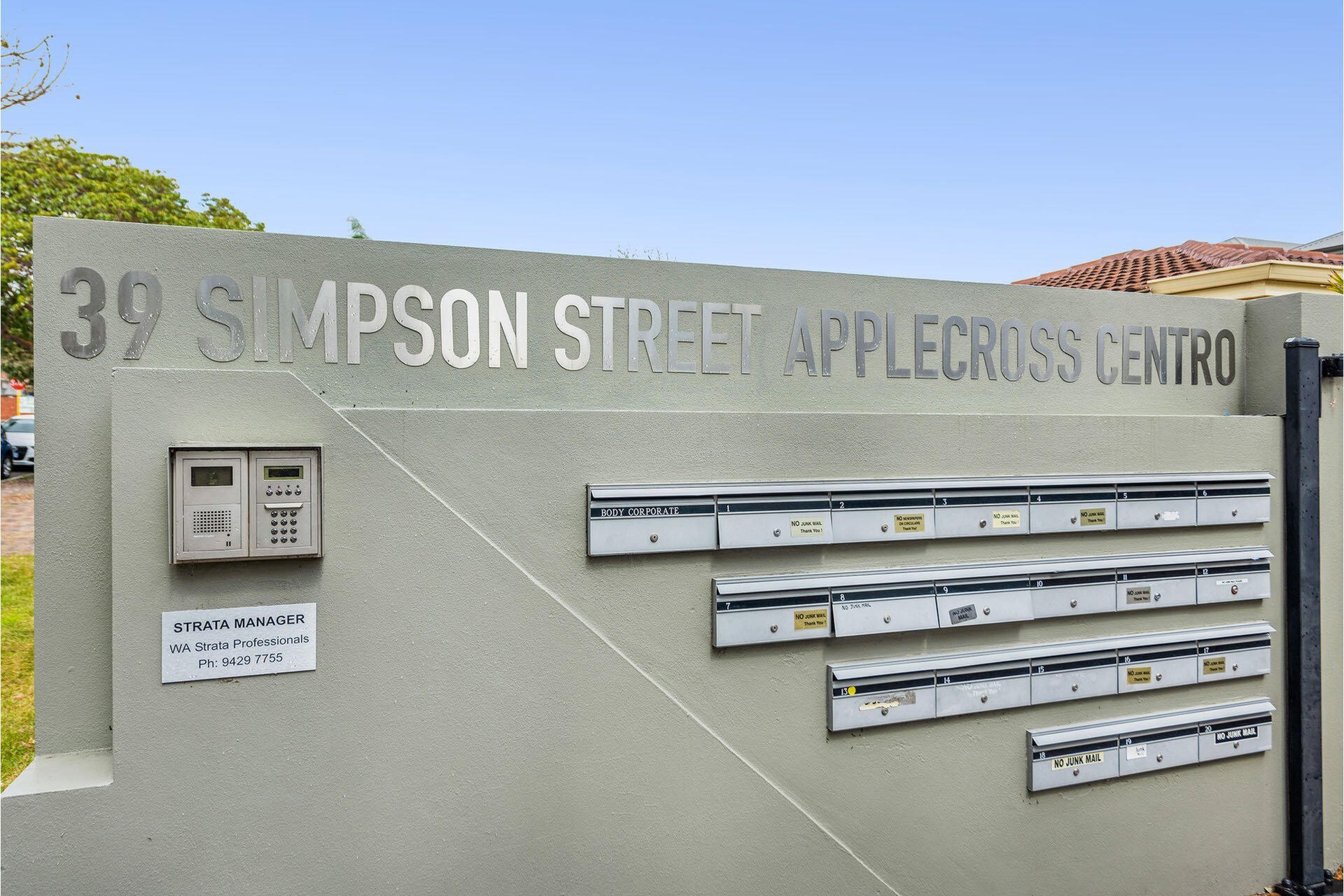 16/39 Simpson Street, Applecross Sold by Luxury Real Estate Sales - image 1