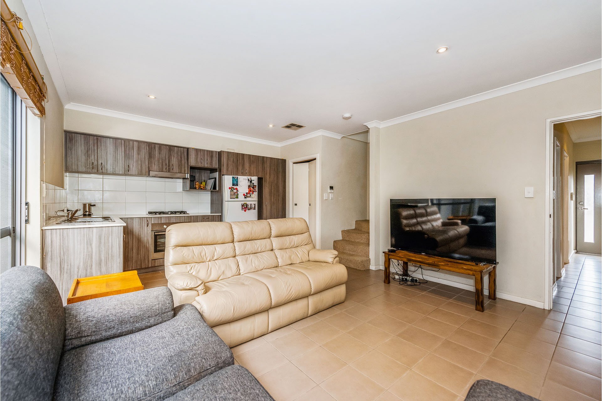 16/39 Simpson Street, Applecross Sold by Luxury Real Estate Sales - image 1