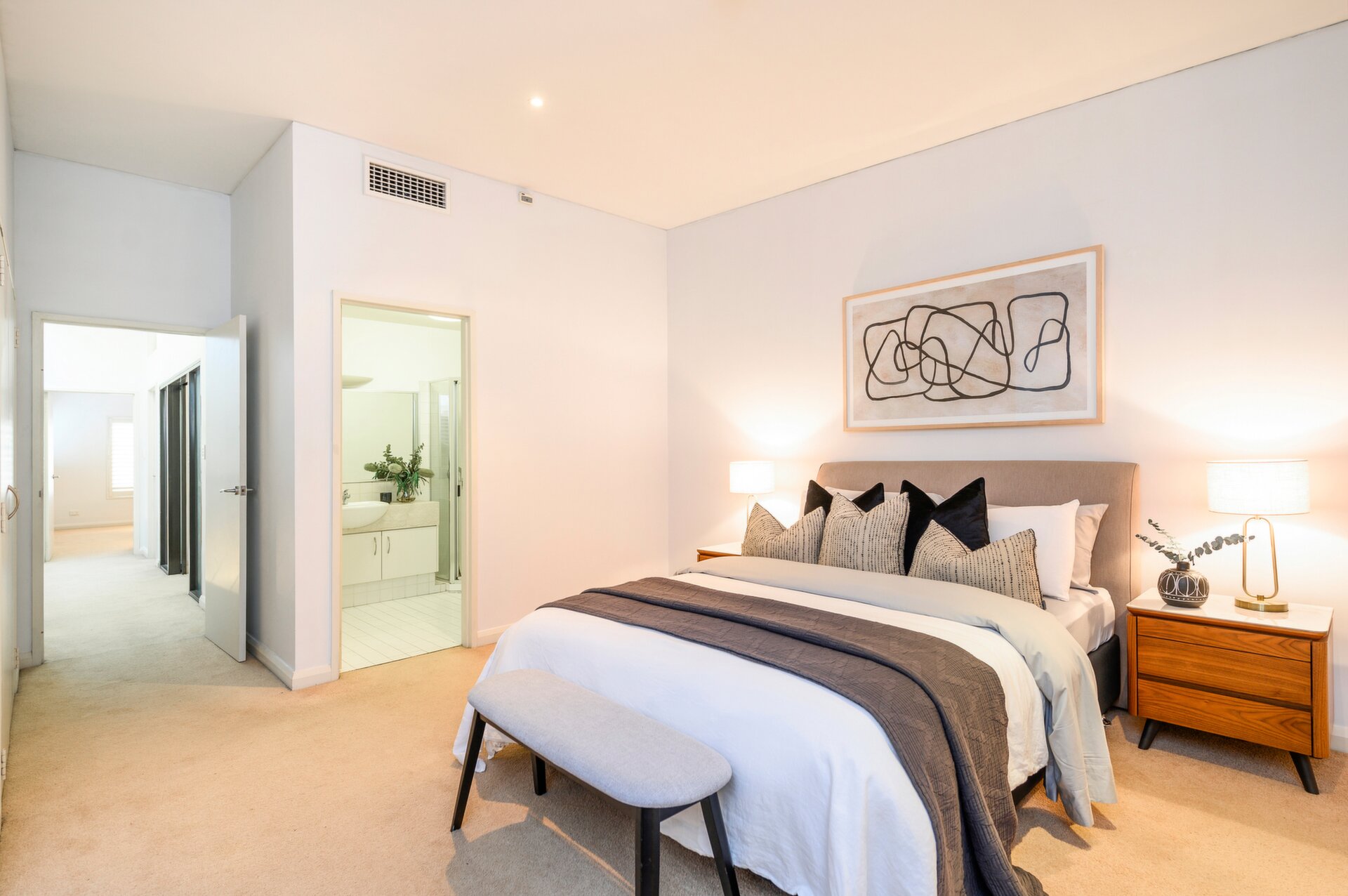 4 Centro Avenue, Subiaco Sold by Luxury Real Estate Sales - image 1