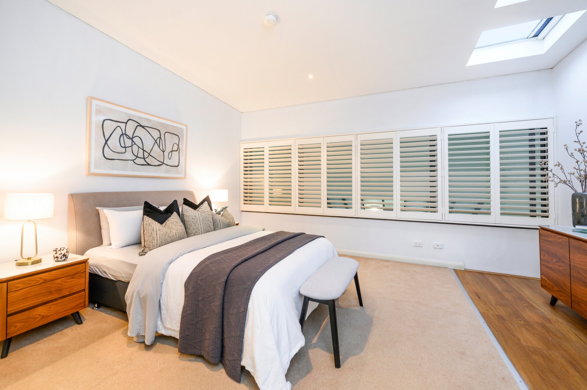 4 Centro Avenue, Subiaco Sold by Luxury Real Estate Sales - image 1
