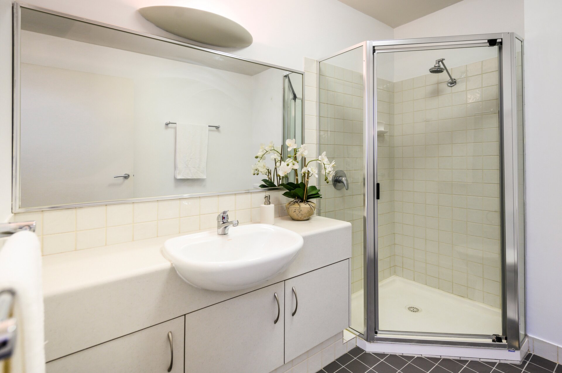 4 Centro Avenue, Subiaco Sold by Luxury Real Estate Sales - image 1