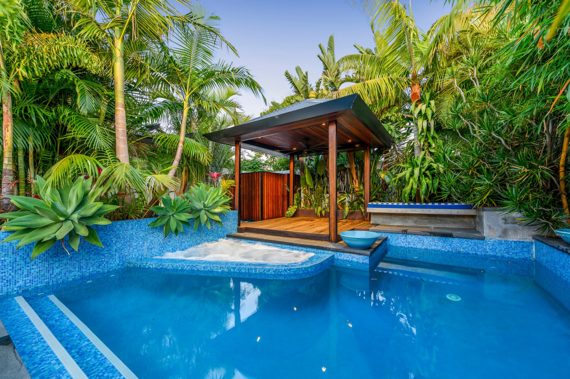 46a Rushton Street, Burswood Sold by Luxury Real Estate Sales - image 1