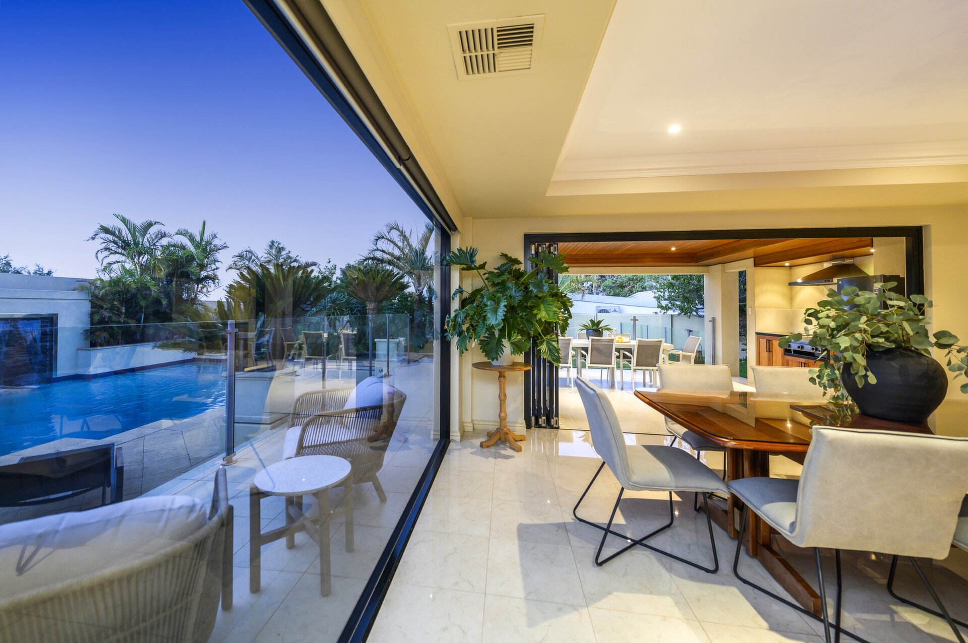 8 Tilton Terrace, City Beach Sold by Luxury Real Estate Sales - image 1