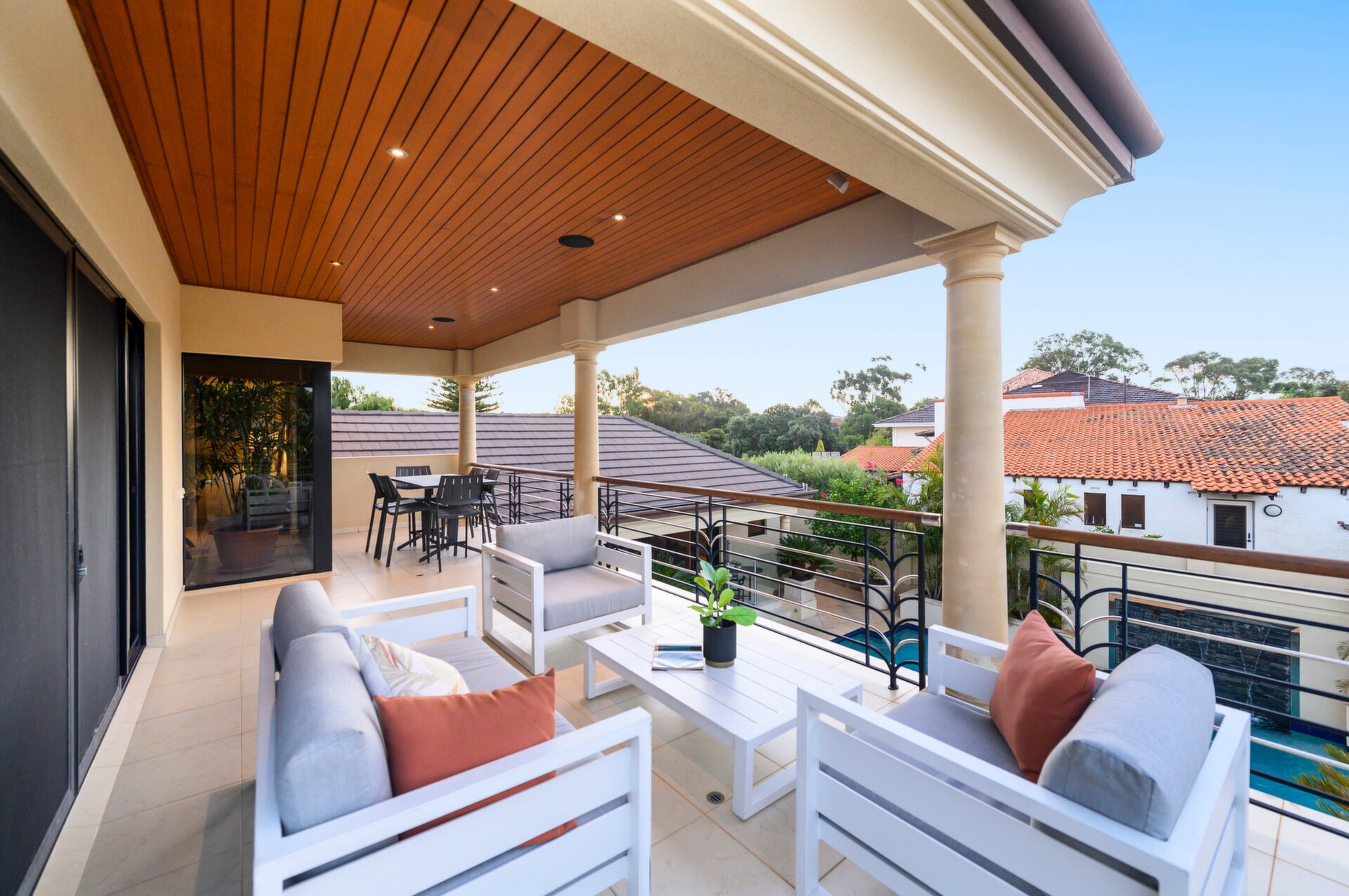 8 Tilton Terrace, City Beach Sold by Luxury Real Estate Sales - image 1