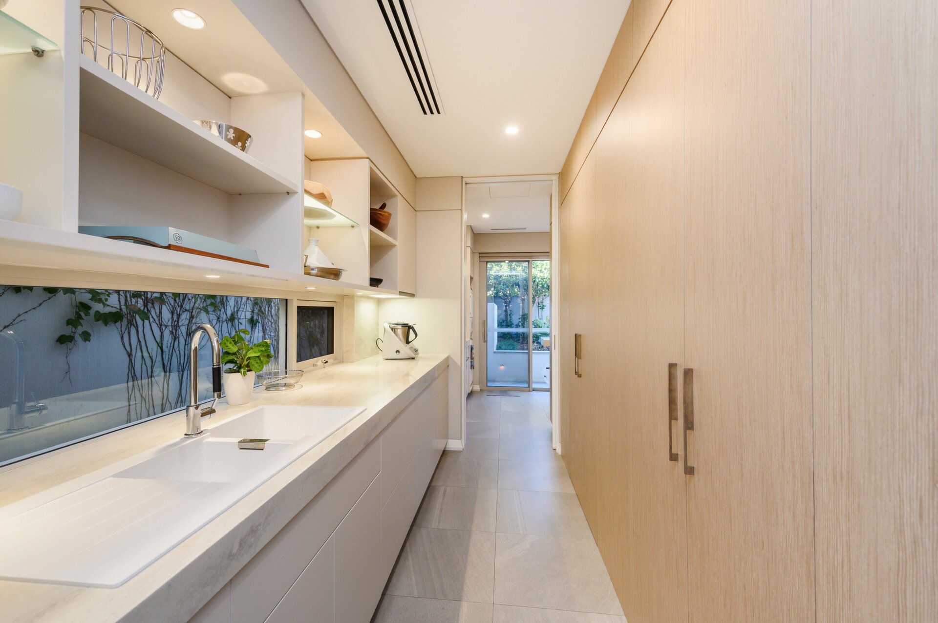 5 Flanagan Road, Applecross Sold by Luxury Real Estate Sales - image 1