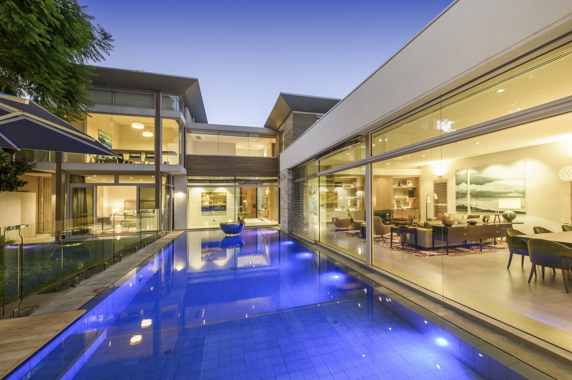 5 Flanagan Road, Applecross Sold by Luxury Real Estate Sales - image 1