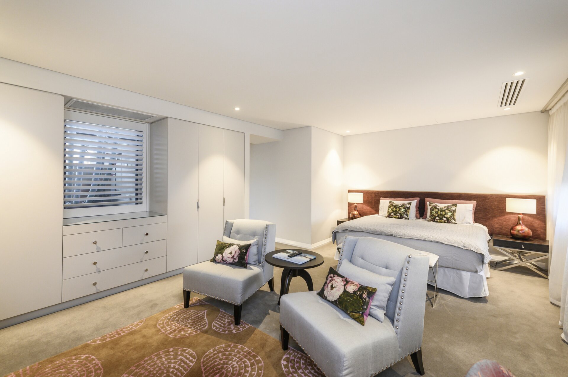 5 Flanagan Road, Applecross Sold by Luxury Real Estate Sales - image 1