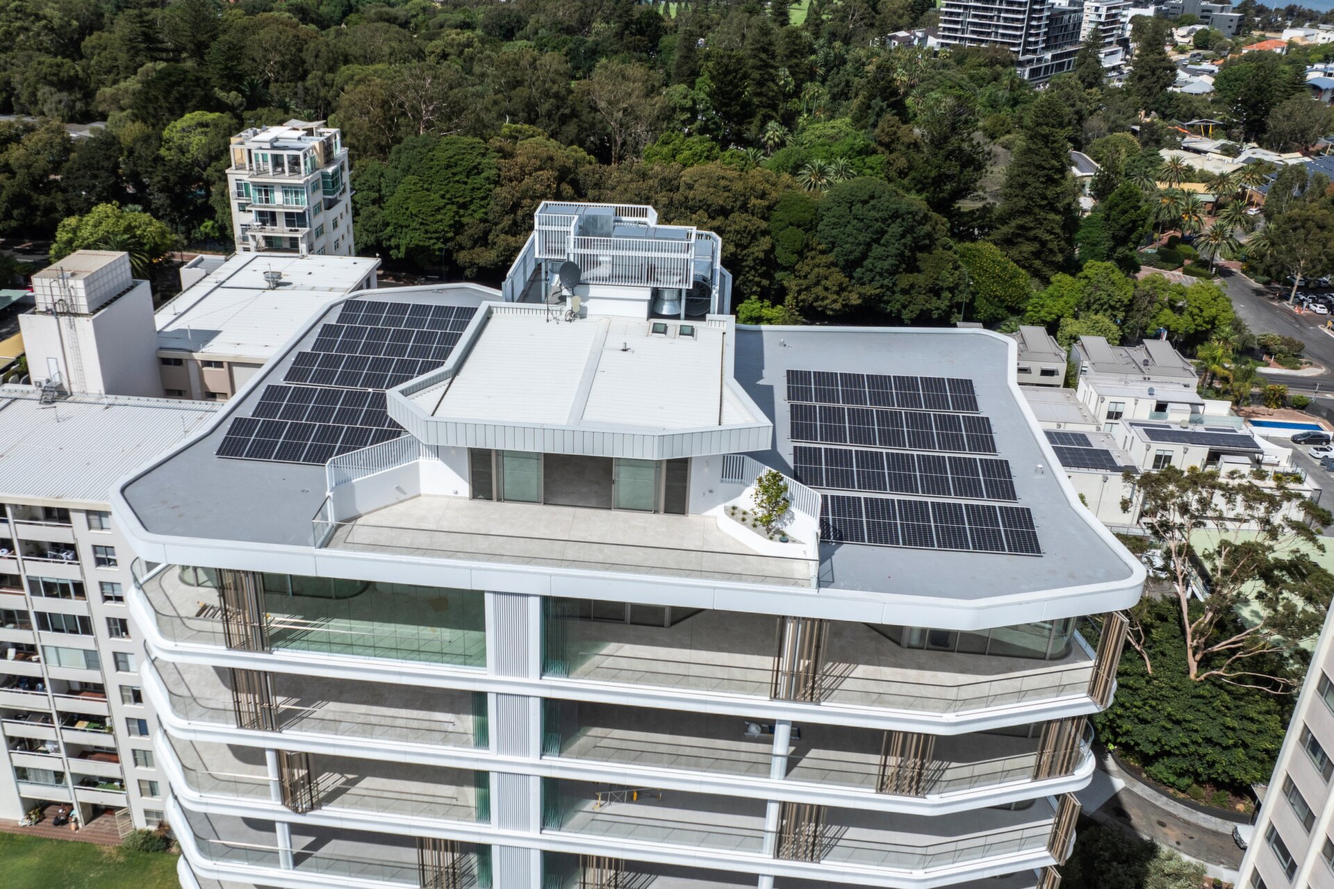 10B/8 Parker Street, South Perth Sold by Luxury Real Estate Sales - image 1