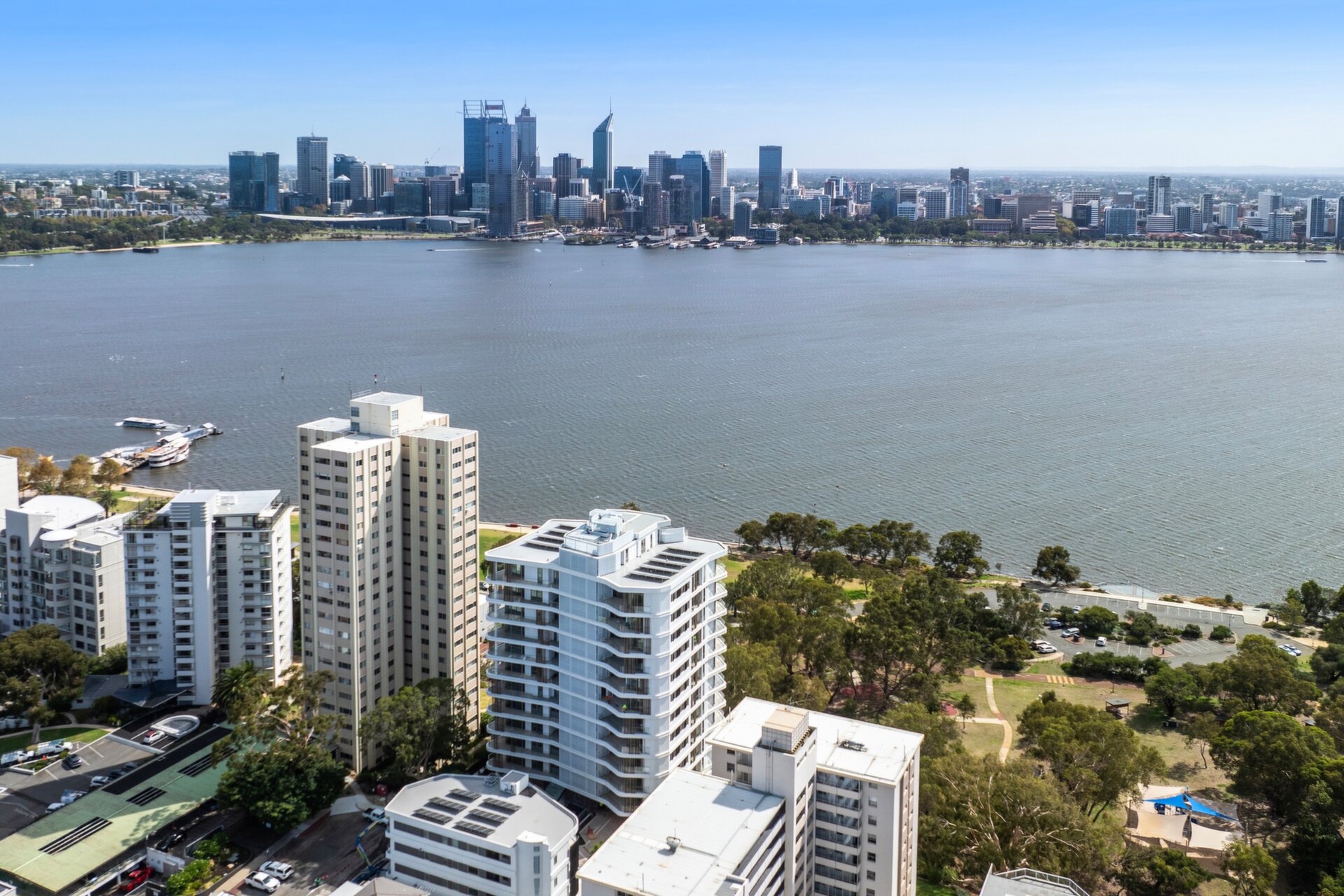 10B/8 Parker Street, South Perth Sold by Luxury Real Estate Sales - image 1