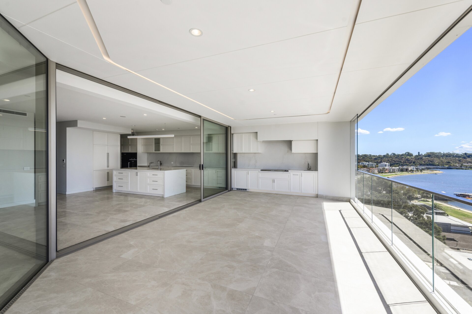 10B/8 Parker Street, South Perth Sold by Luxury Real Estate Sales - image 1