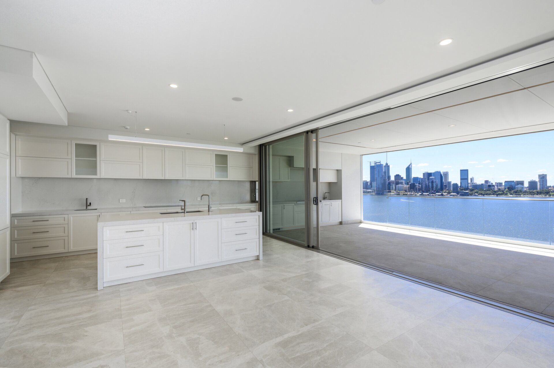 10B/8 Parker Street, South Perth Sold by Luxury Real Estate Sales - image 1
