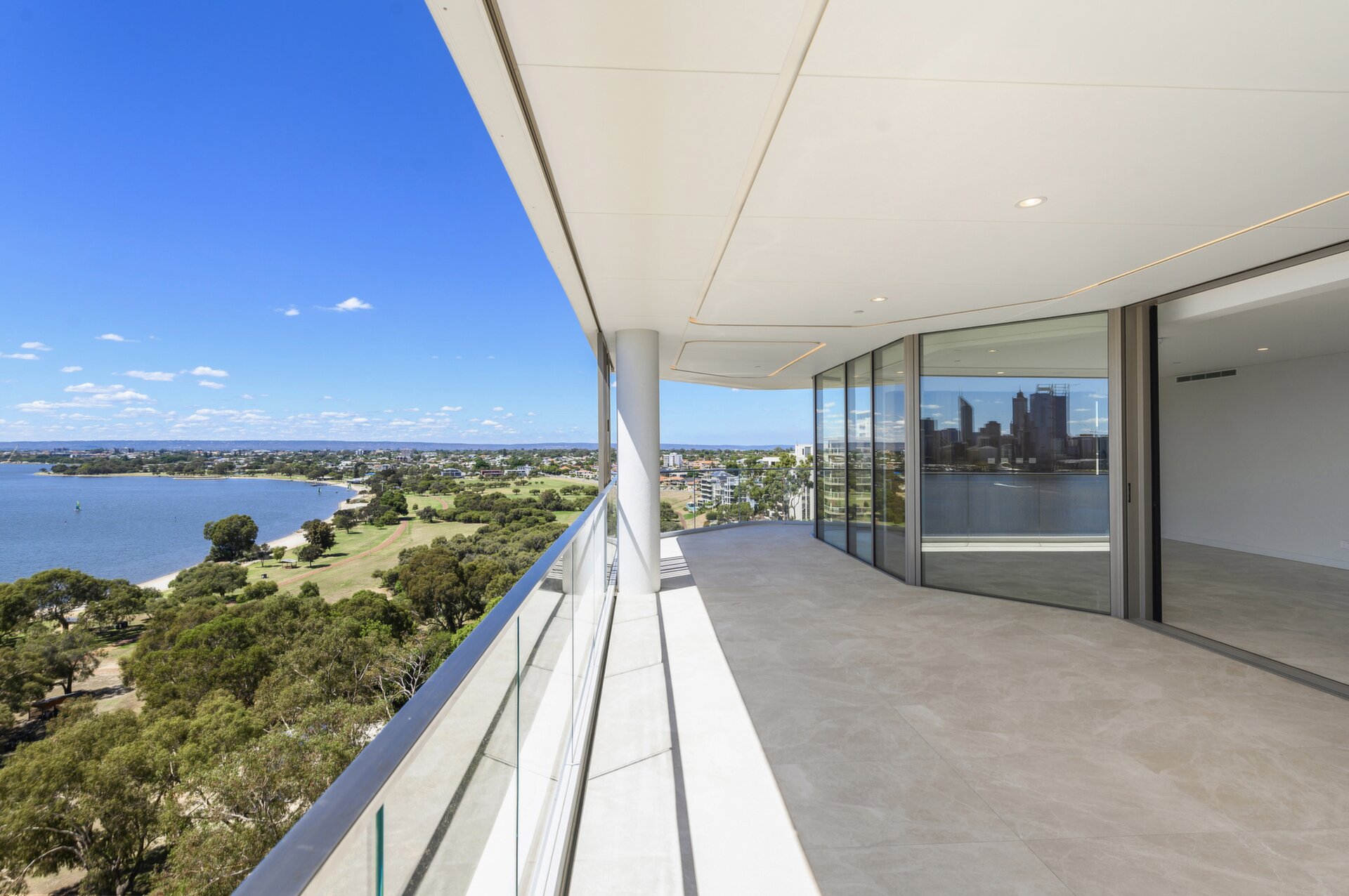 10B/8 Parker Street, South Perth Sold by Luxury Real Estate Sales - image 1