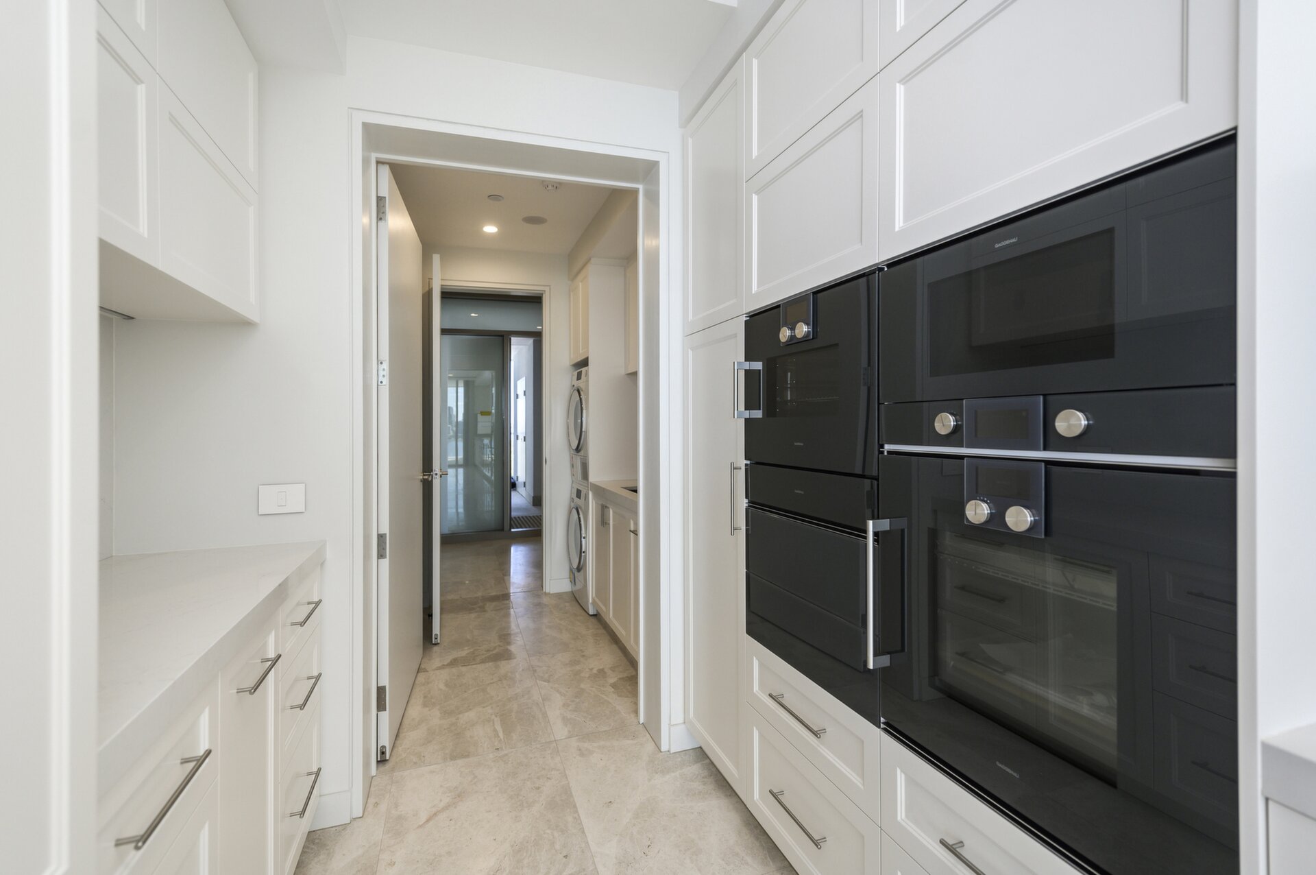 10B/8 Parker Street, South Perth Sold by Luxury Real Estate Sales - image 1